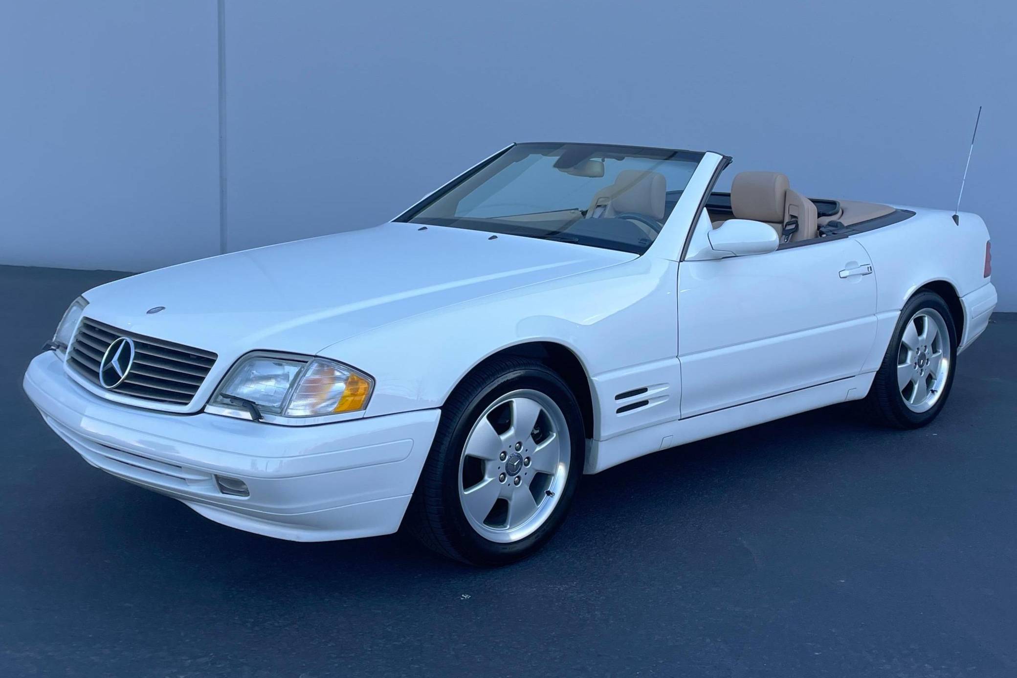 1999 Mercedes-Benz SL500 