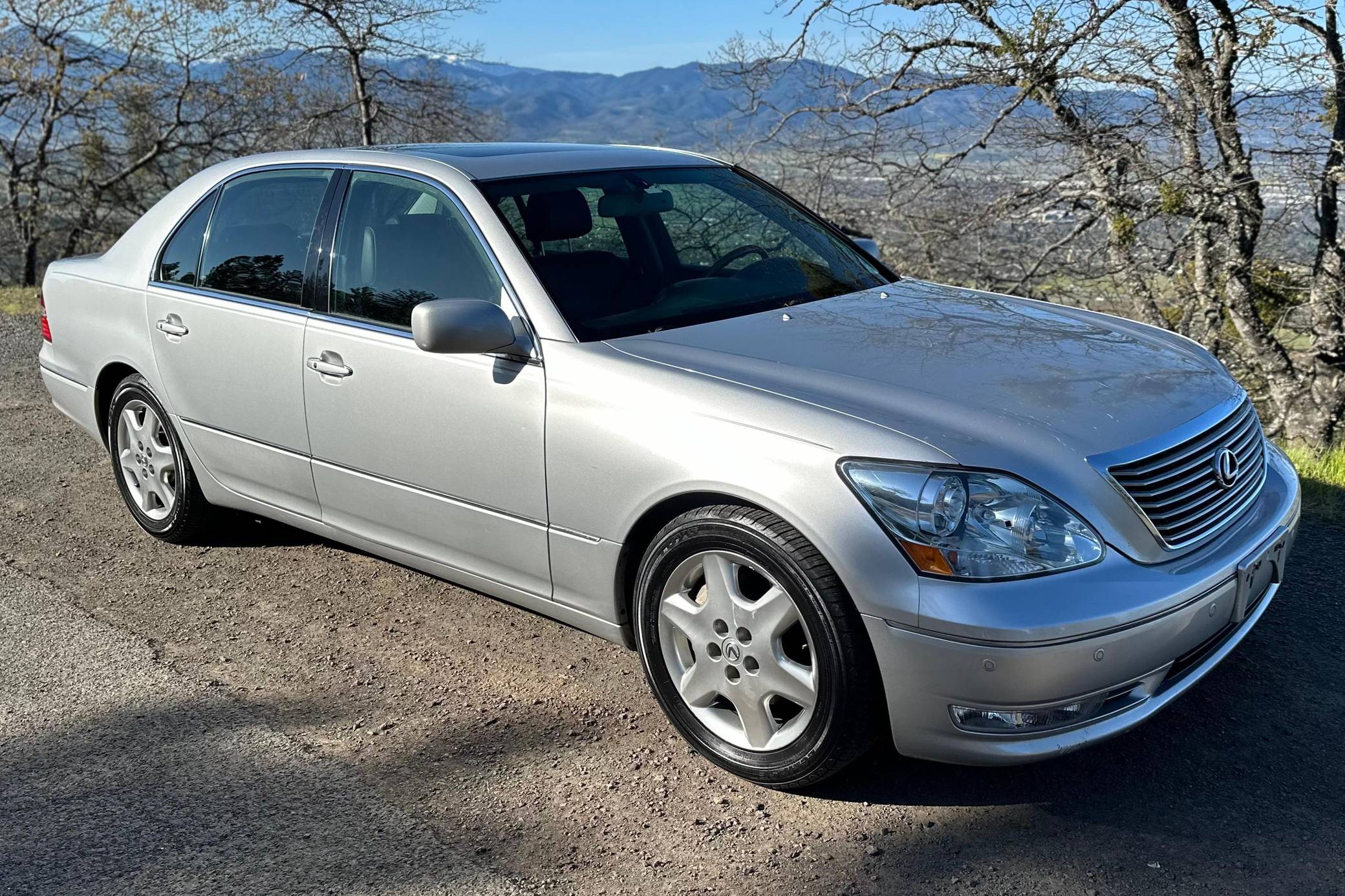 2004 Lexus LS 430