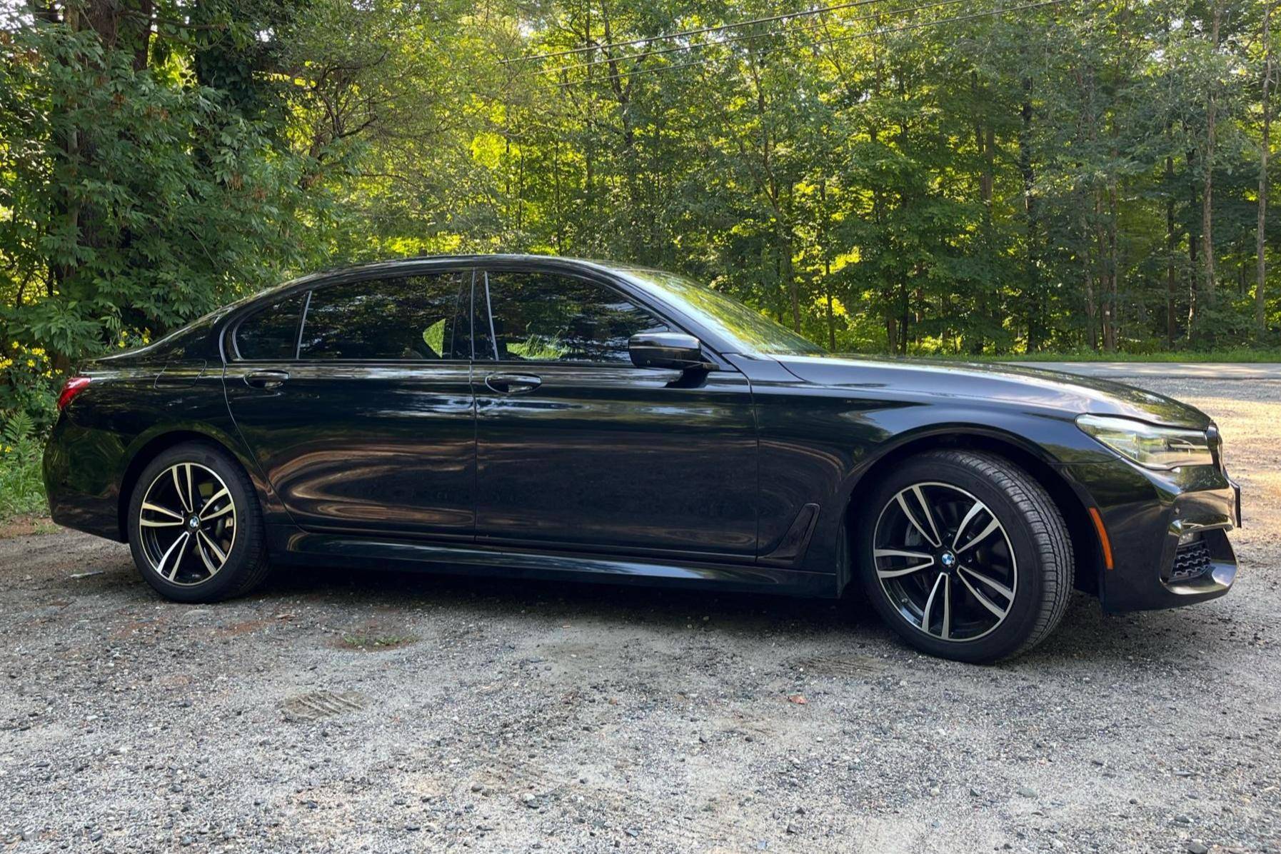 2017 BMW 740i xDrive