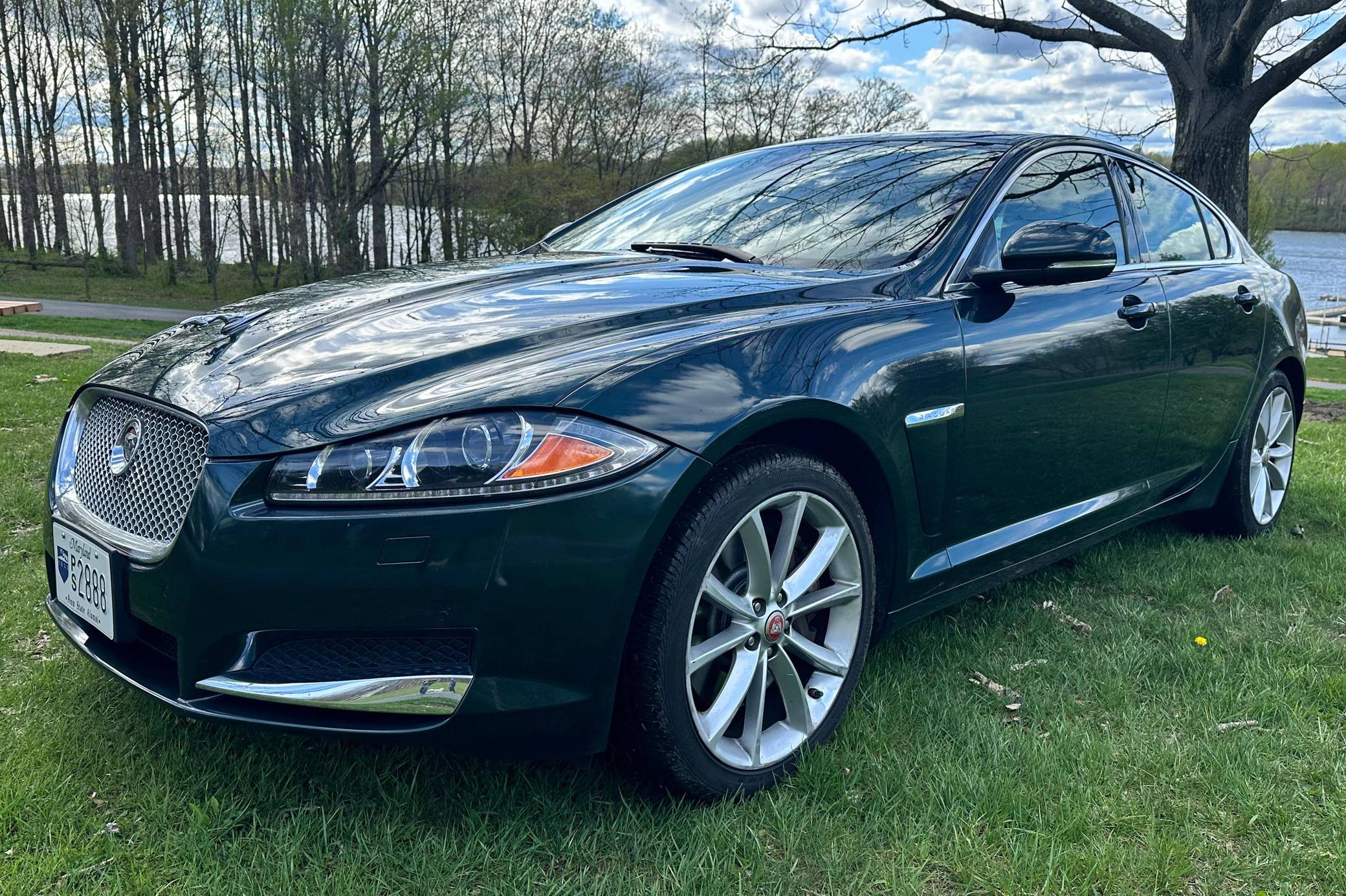 2015 Jaguar XF Portfolio