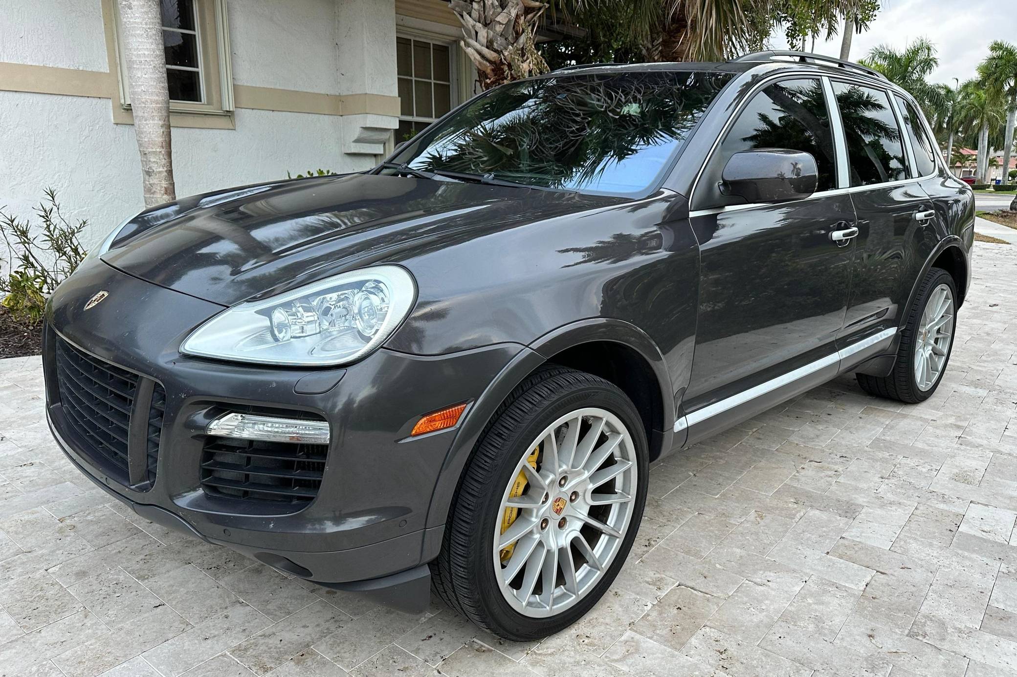 2009 Porsche Cayenne Turbo S