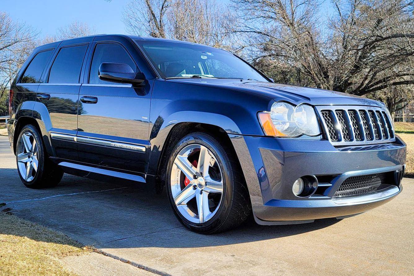 2009 Jeep Grand Cherokee SRT8 auction Cars Bids