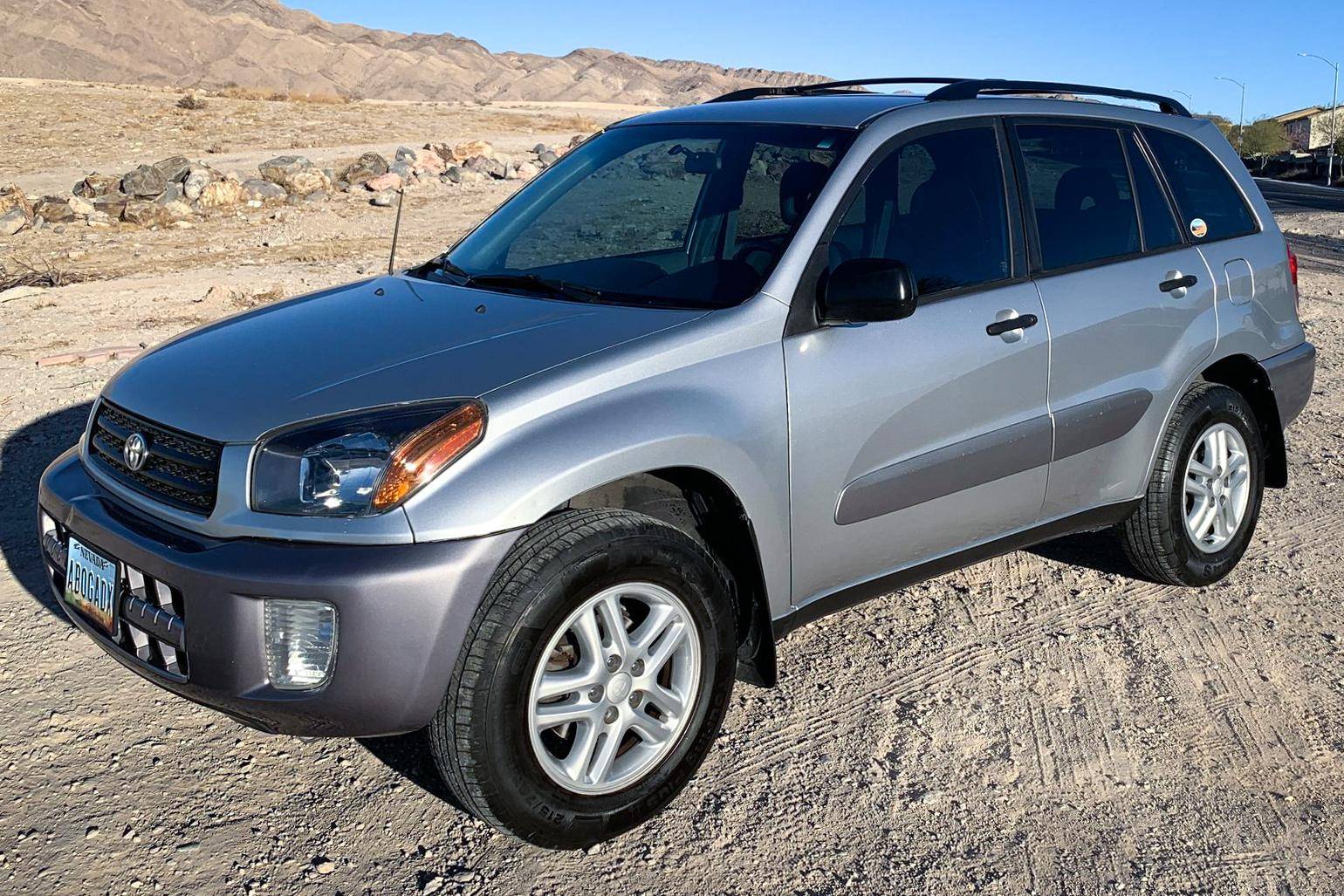 2002 Toyota RAV4 4WD auction Cars Bids