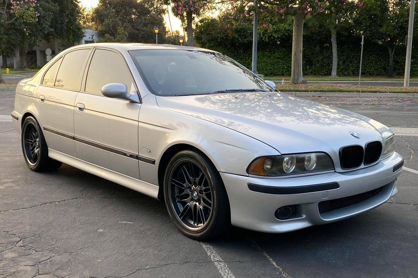 2000 BMW M5 Base with 19x8.5 Rial Daytona and Continental 235x35