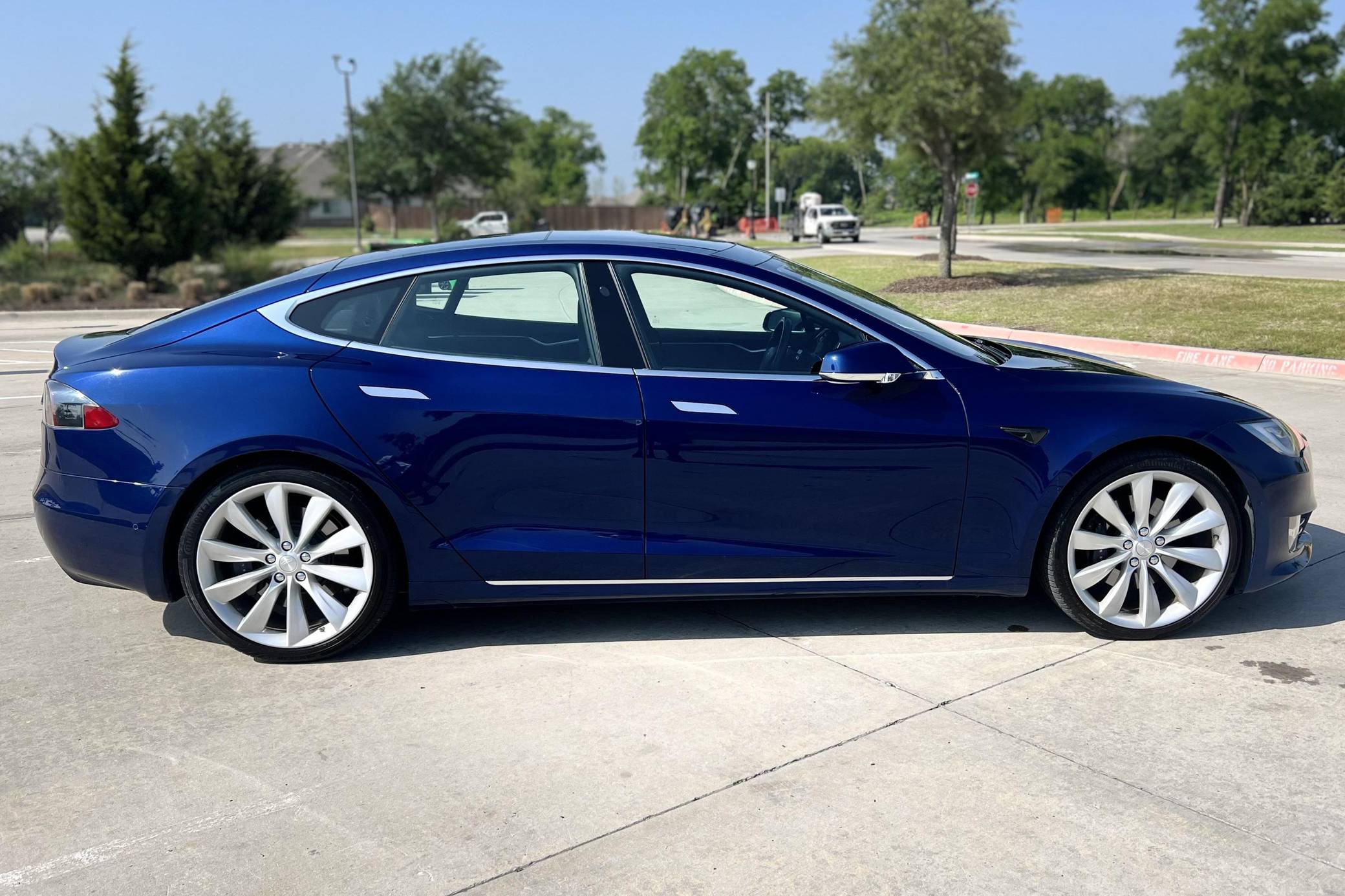 TESLA Model S 85/90/100D
