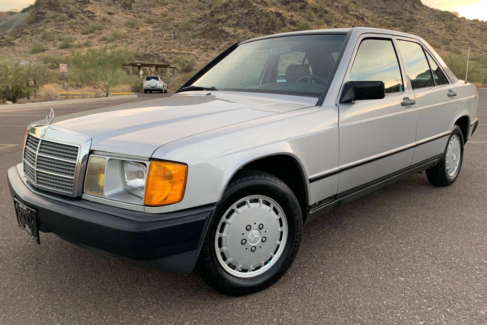 1985 Mercedes-Benz 190E 2.3