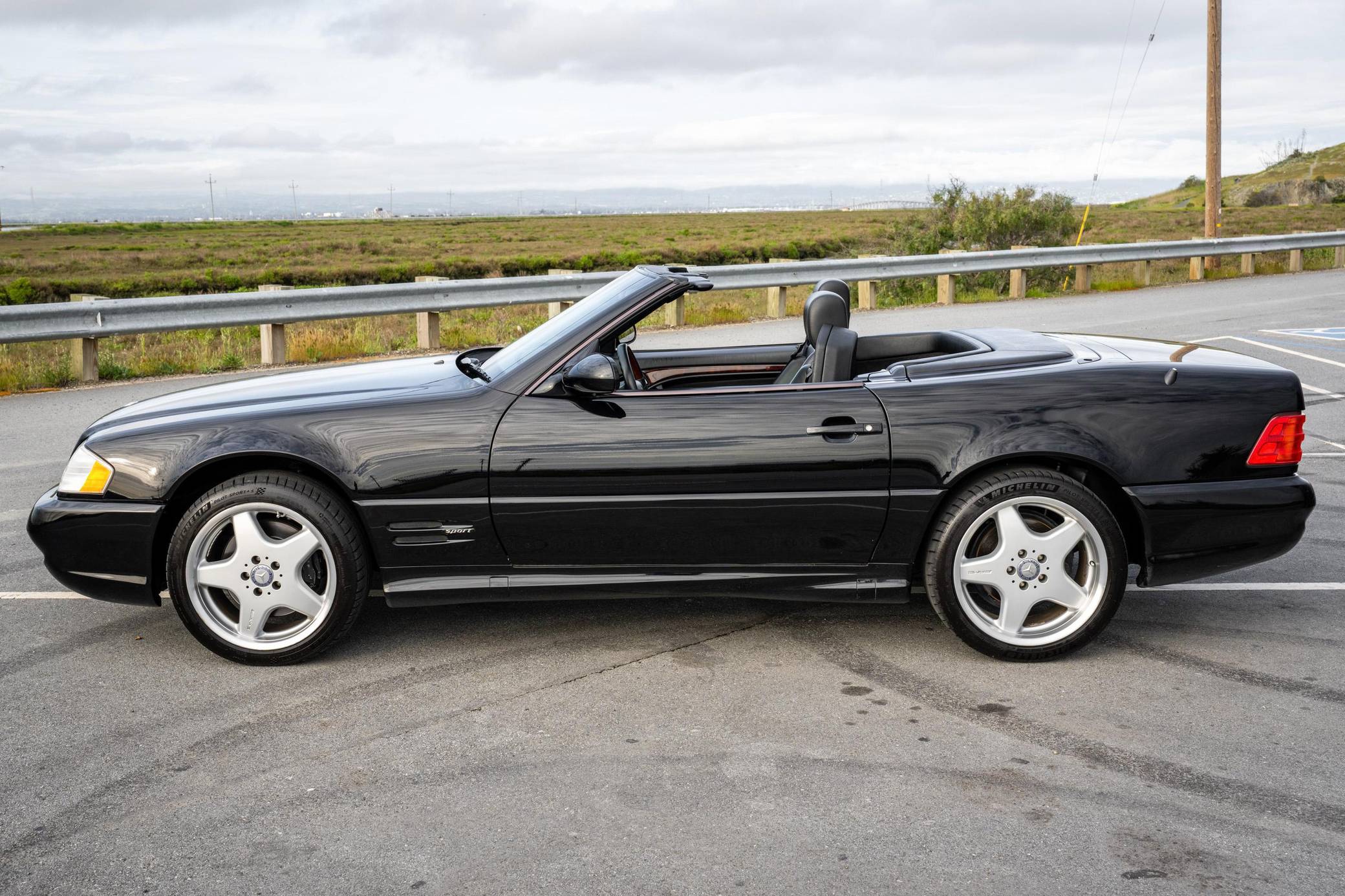 1999 Mercedes-Benz SL500