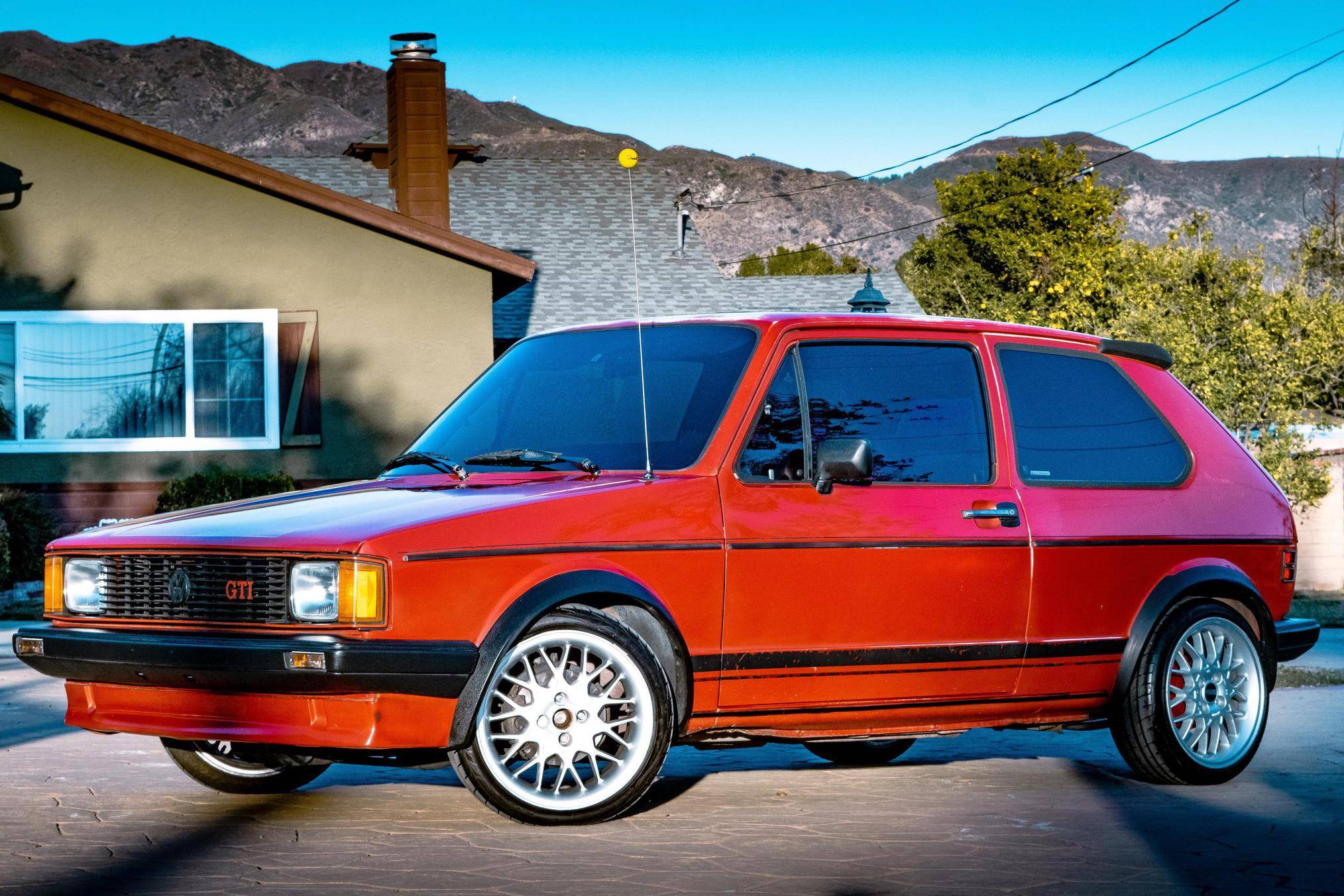 1VWDC017XEV093802