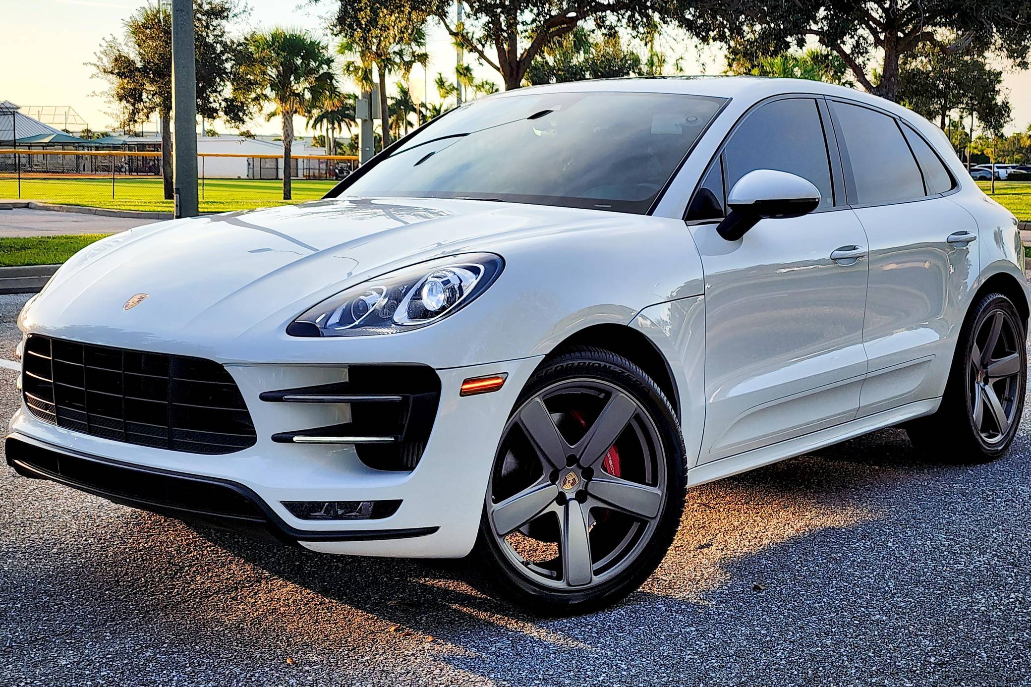 2016 Porsche Macan Turbo for Sale - Cars & Bids