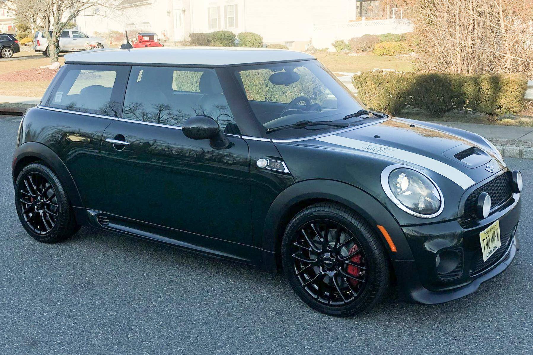 SOLD - 2007 Mini One in Metalic Black with JCW Bodykit & 17 inch - The Mini  Specialist - Mini Sales and Servicing