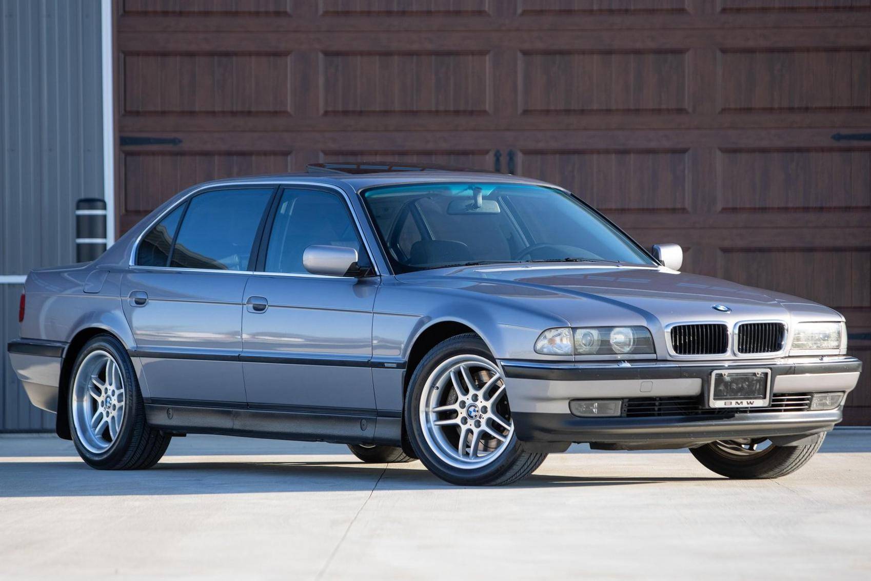 1998 BMW 740iL