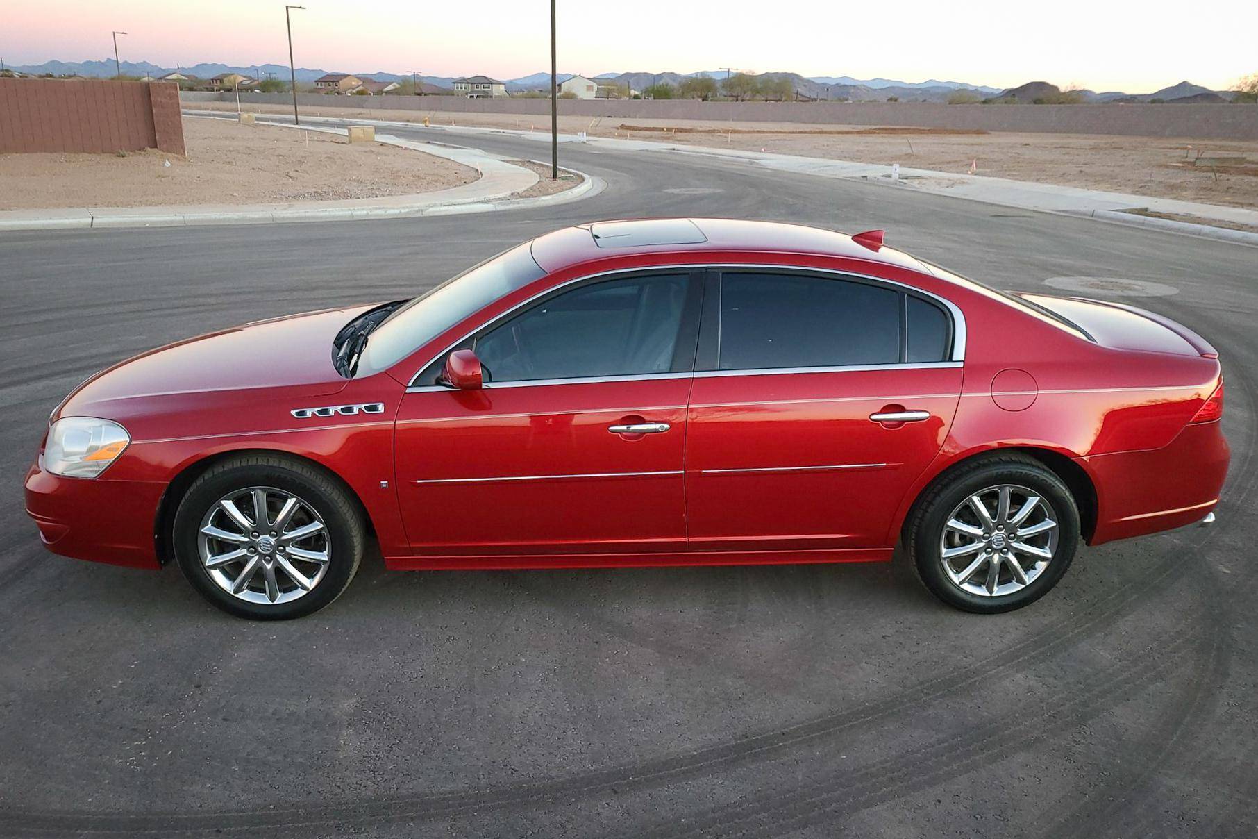 2010 Buick Lucerne Super