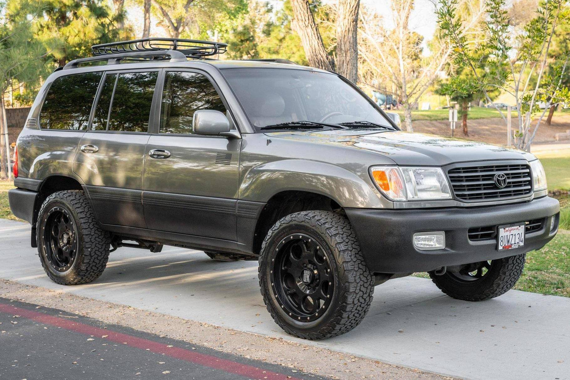 2000 Toyota Land Cruiser auction Cars & Bids