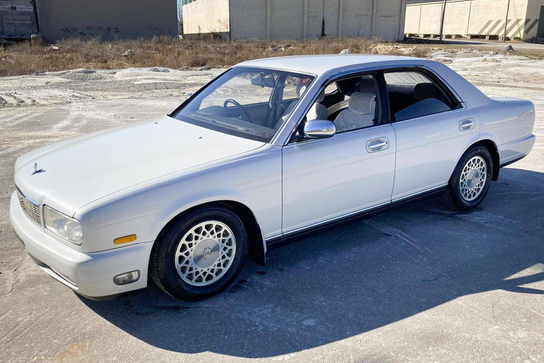 1994 Nissan Cedric