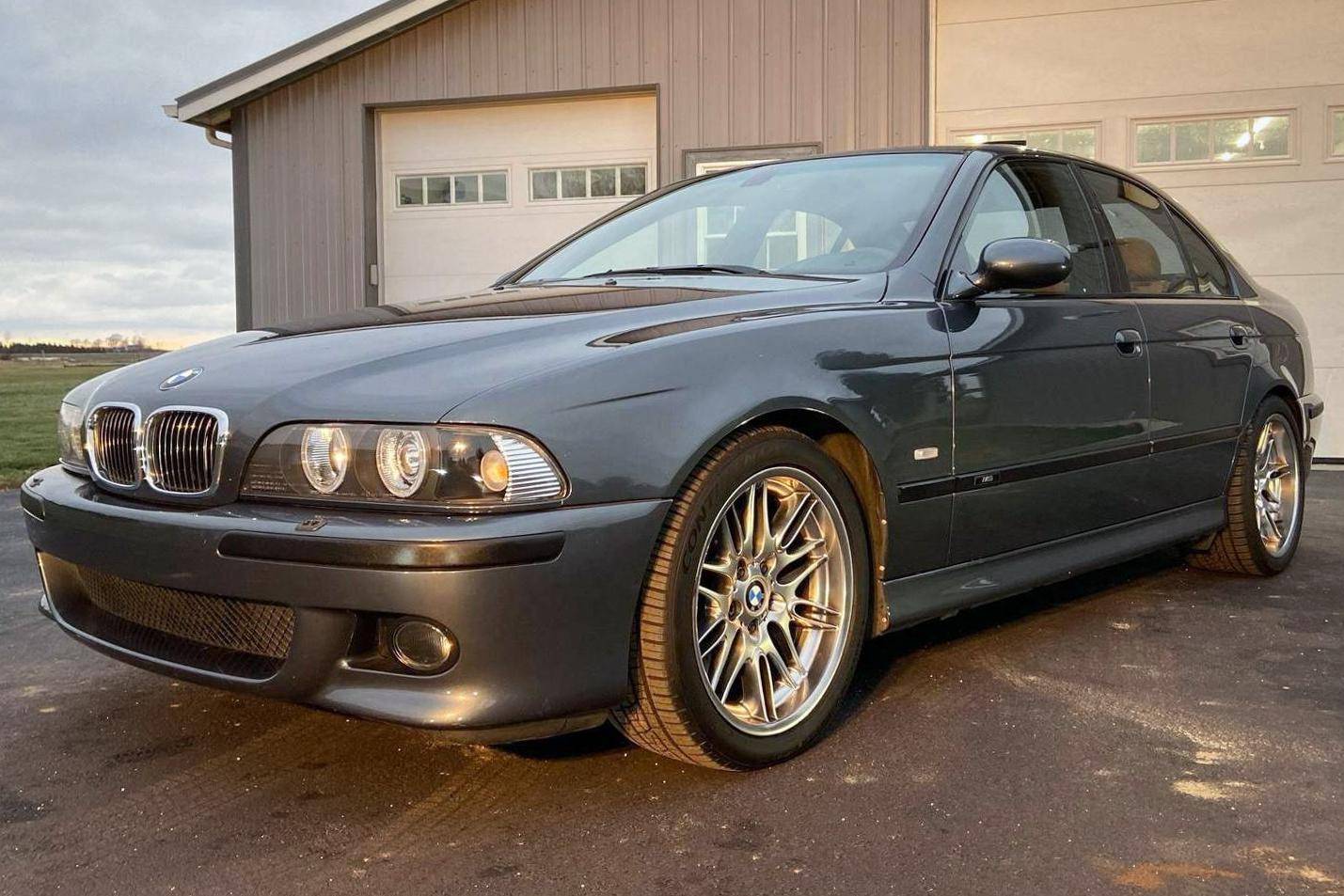 2000 BMW M5