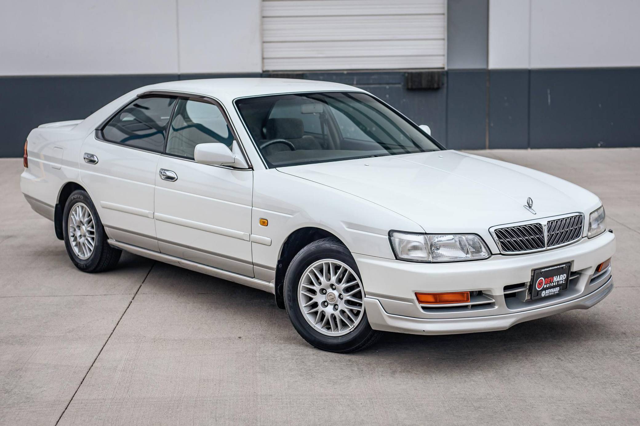 1997 Nissan Laurel Medalist V25T