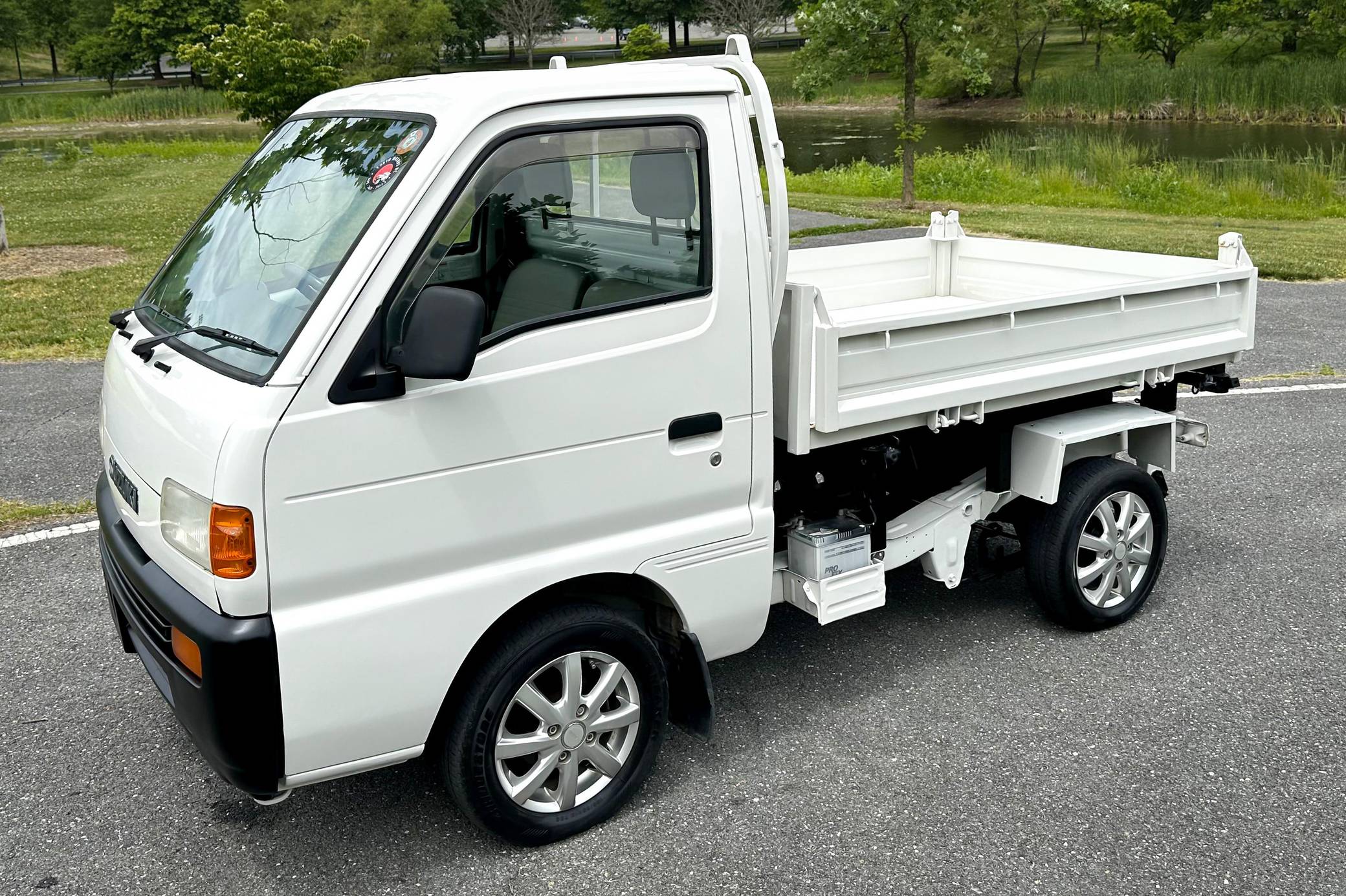 1997 Suzuki Carry Dump Truck 4x4