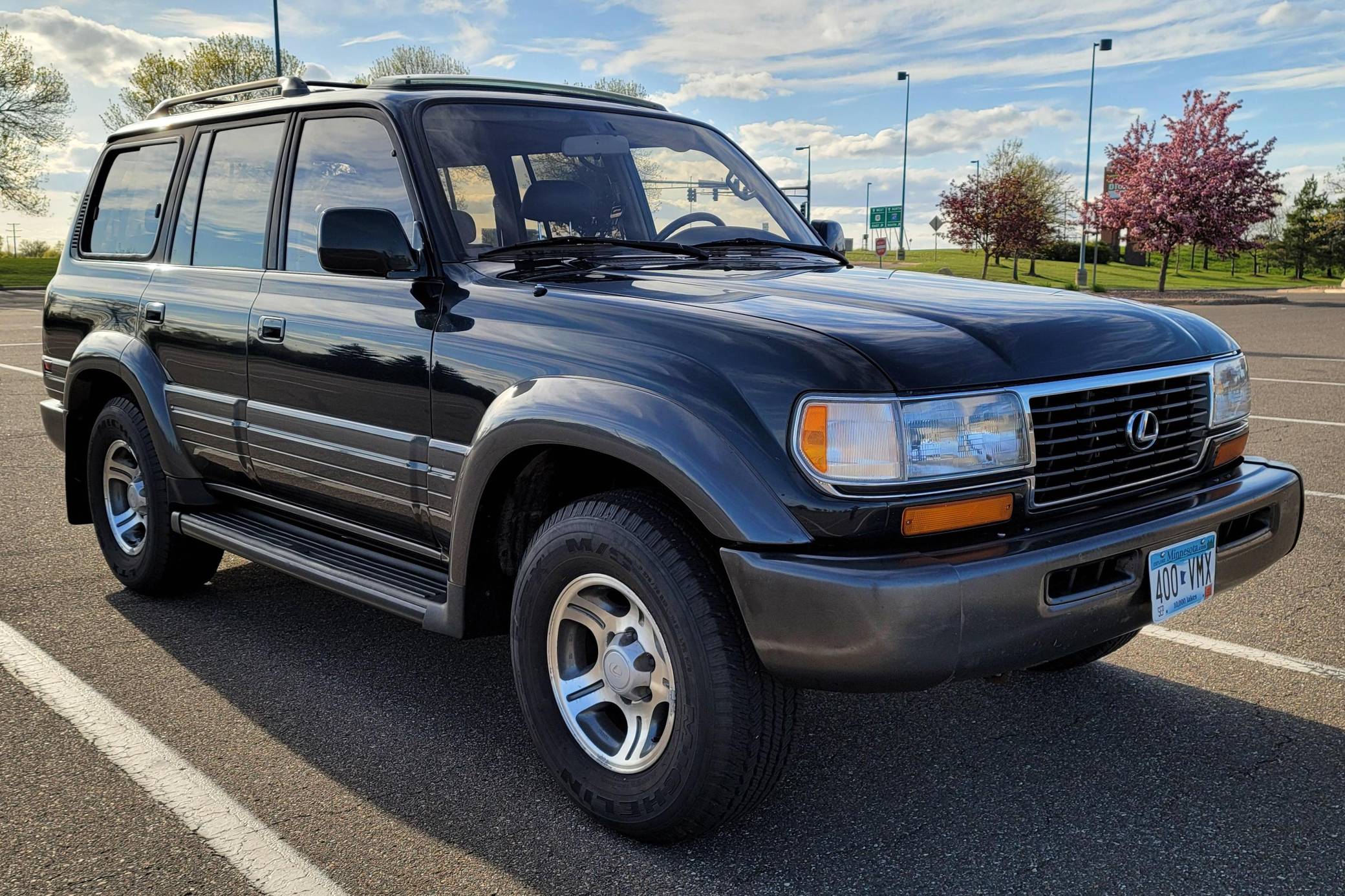 1996 Lexus LX 450 auction - Cars & Bids