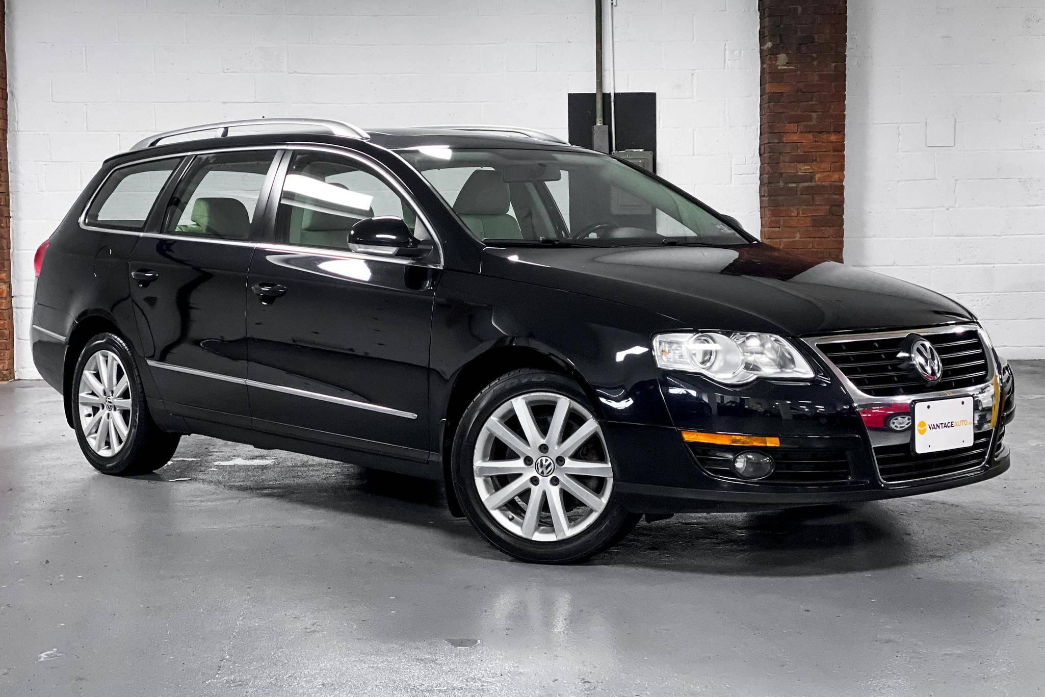 2010 Volkswagen Passat Komfort Wagon