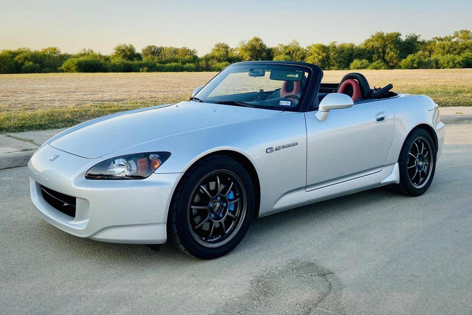 Custom Titanium-Infused 2006 Honda S2000 Stays Fresh With a