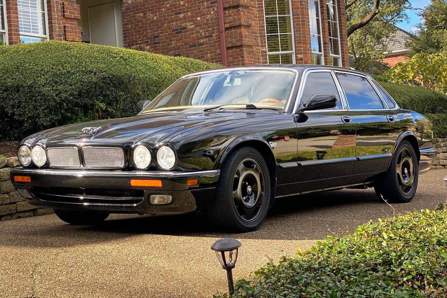 1995 Jaguar XJR