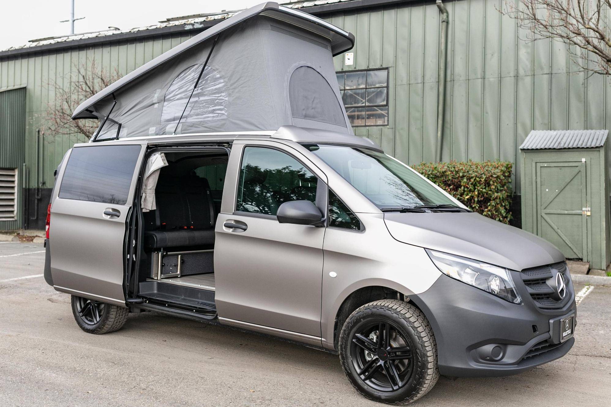 Metris deals van camper