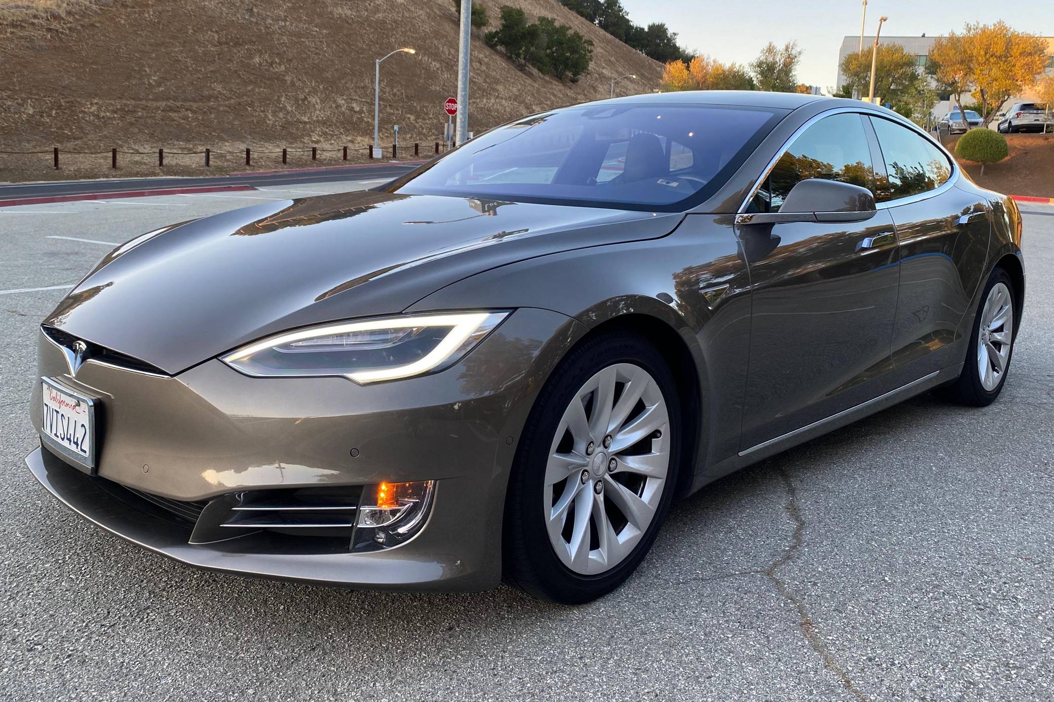 2016 tesla deals model s used