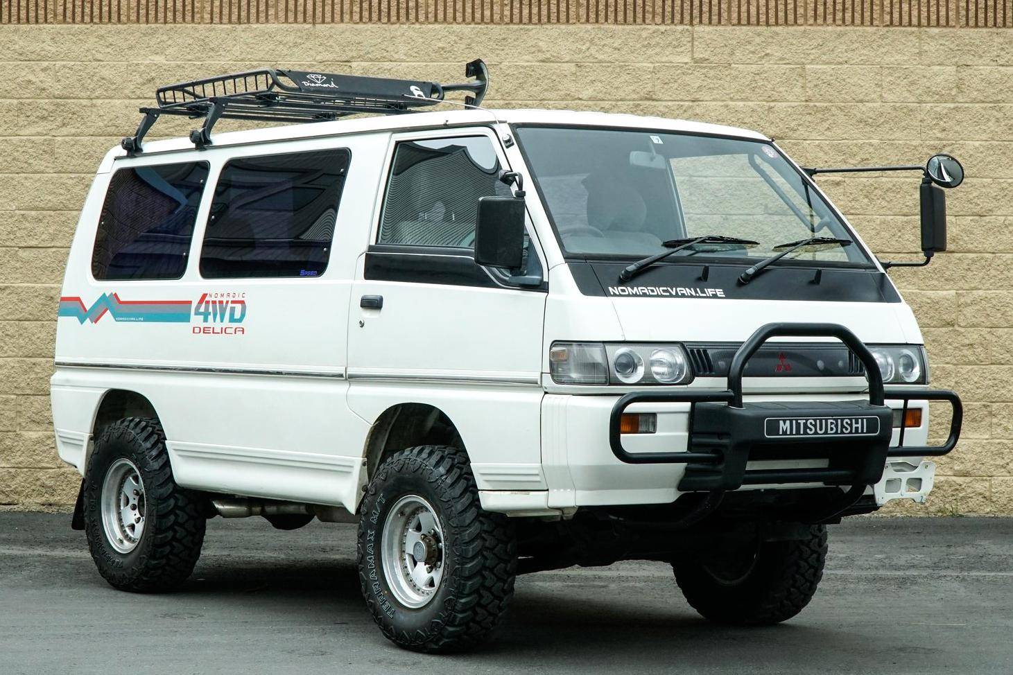 crisis Aantrekkingskracht Gezag 1996 Mitsubishi Delica Star Wagon 4WD for Sale - Cars & Bids
