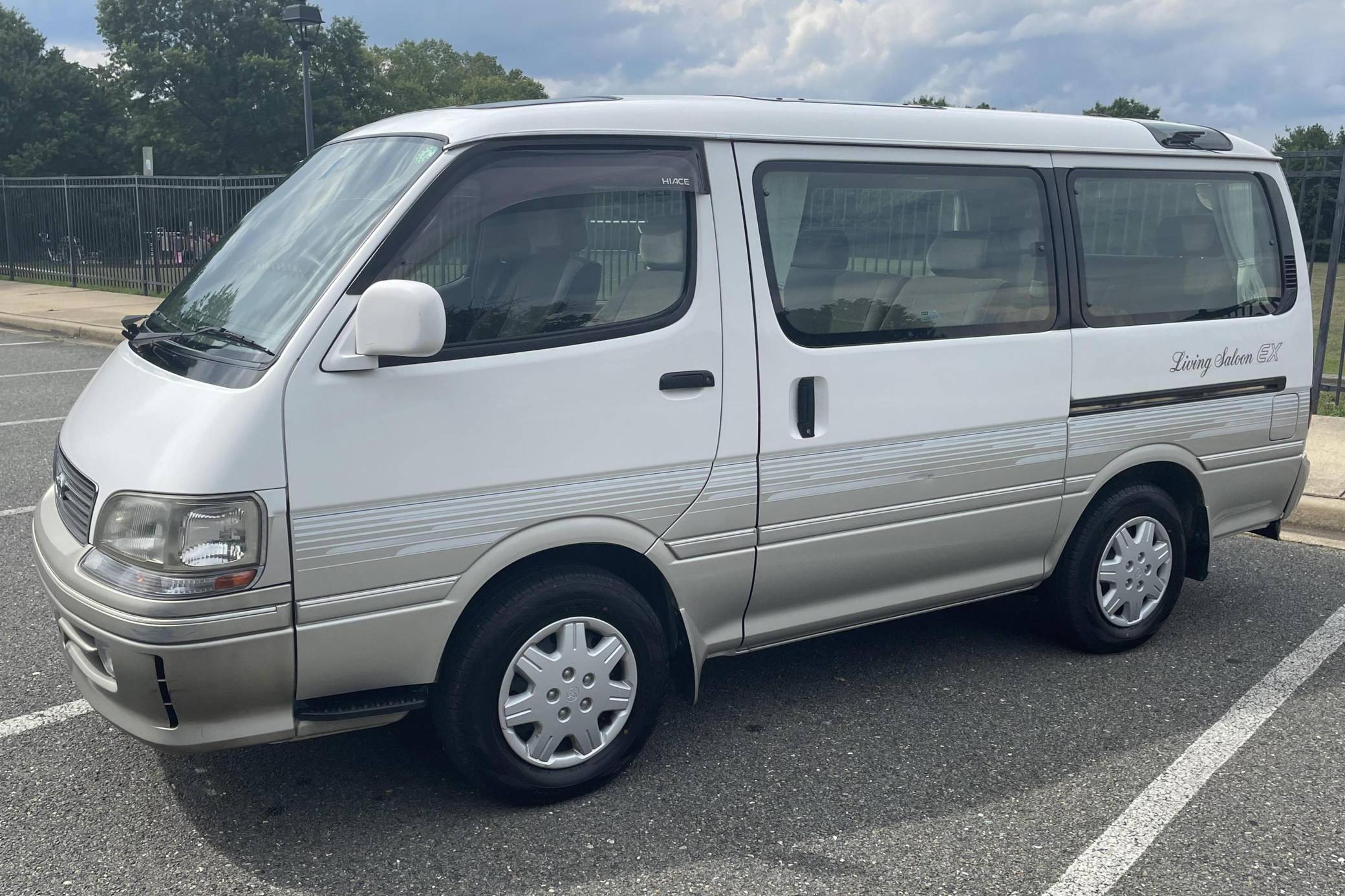 1997 best sale toyota van