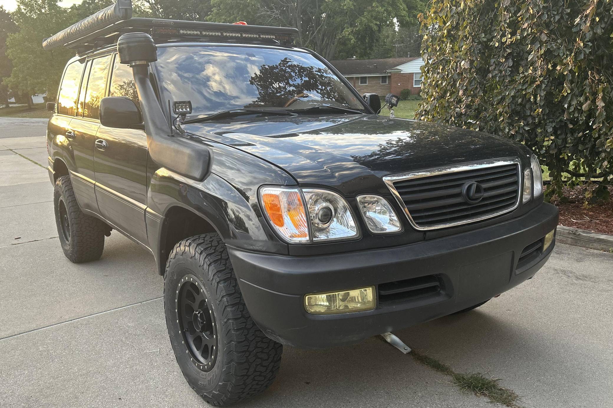 Lexus LX 470 landcruiser100 ランクル 1/64 黒 Lexus LX470 black 1:64 GCD diecast scale model miniature car