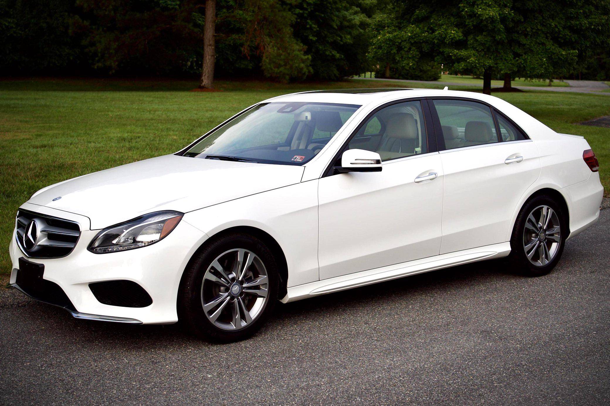 2015 White Mercedes Benz E350  Mercedes benz e350, Mercedes car