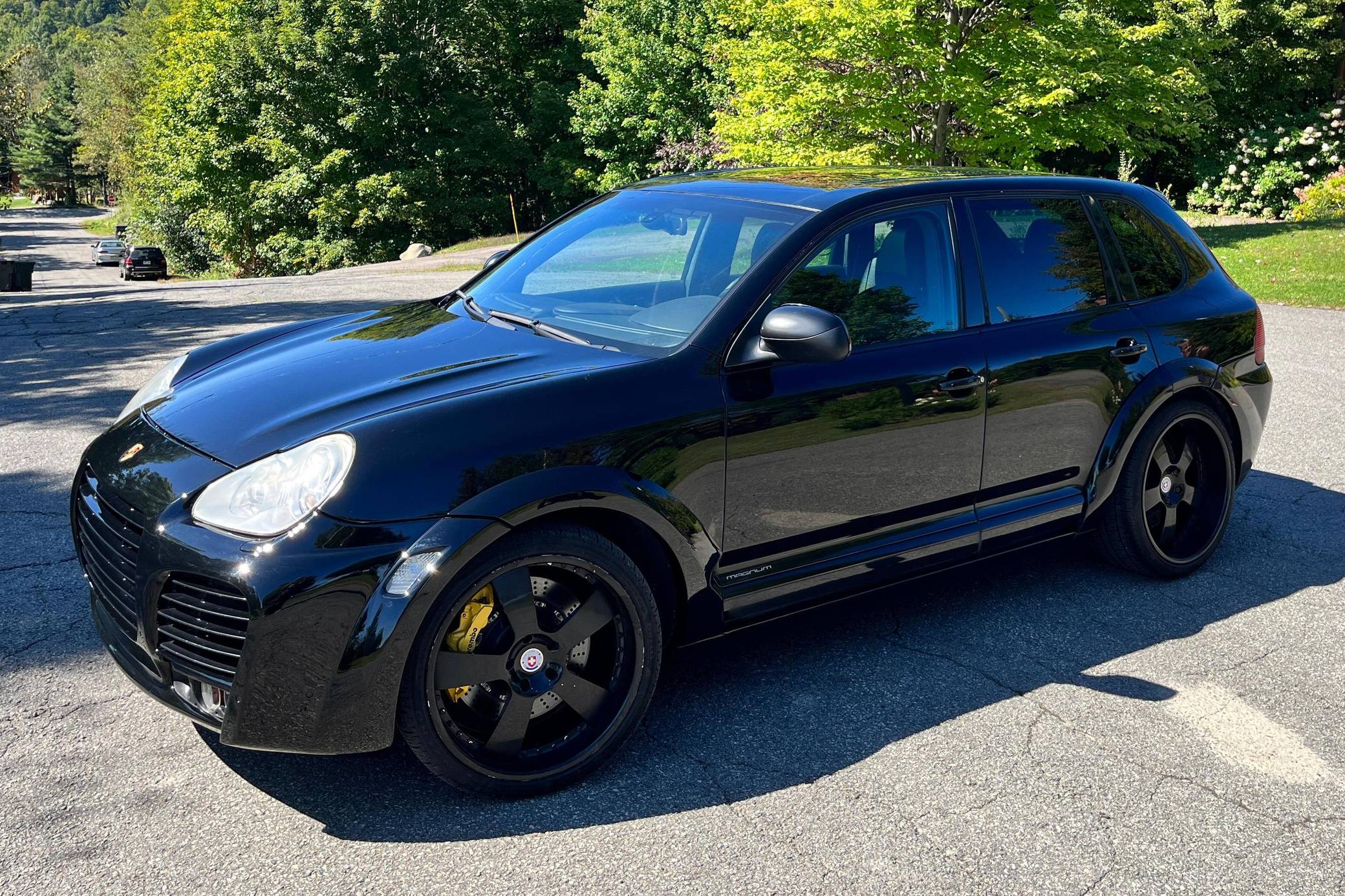 2004 Porsche Cayenne Turbo Techart Magnum