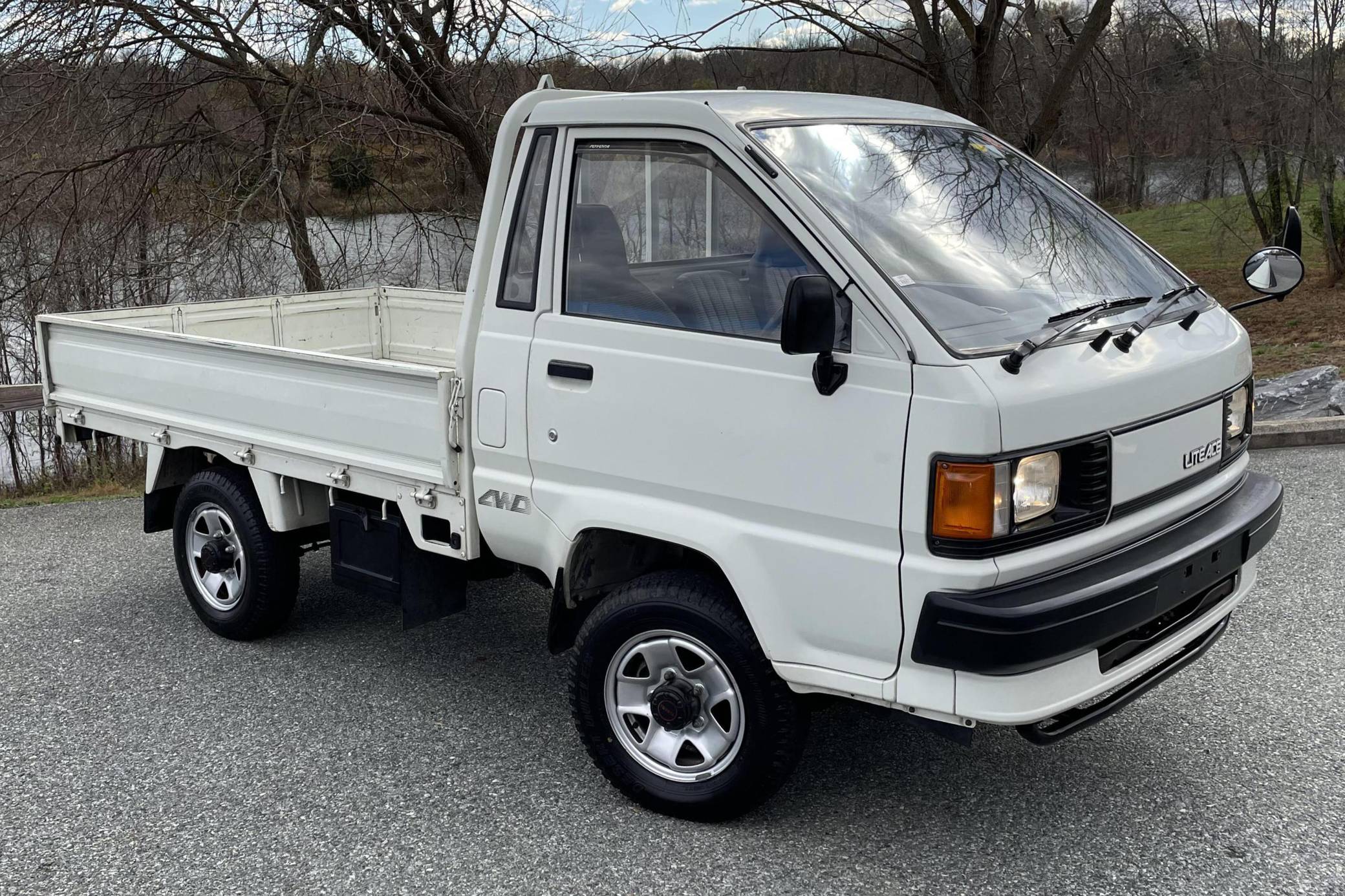 1990 Toyota LiteAce Super 4WD