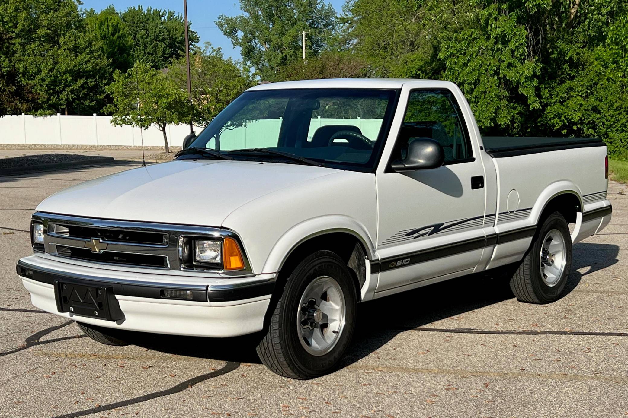 1996 Chevrolet S-10 LS