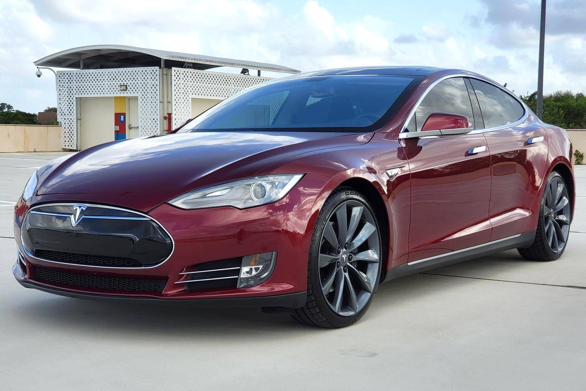 2012 tesla model on sale s msrp