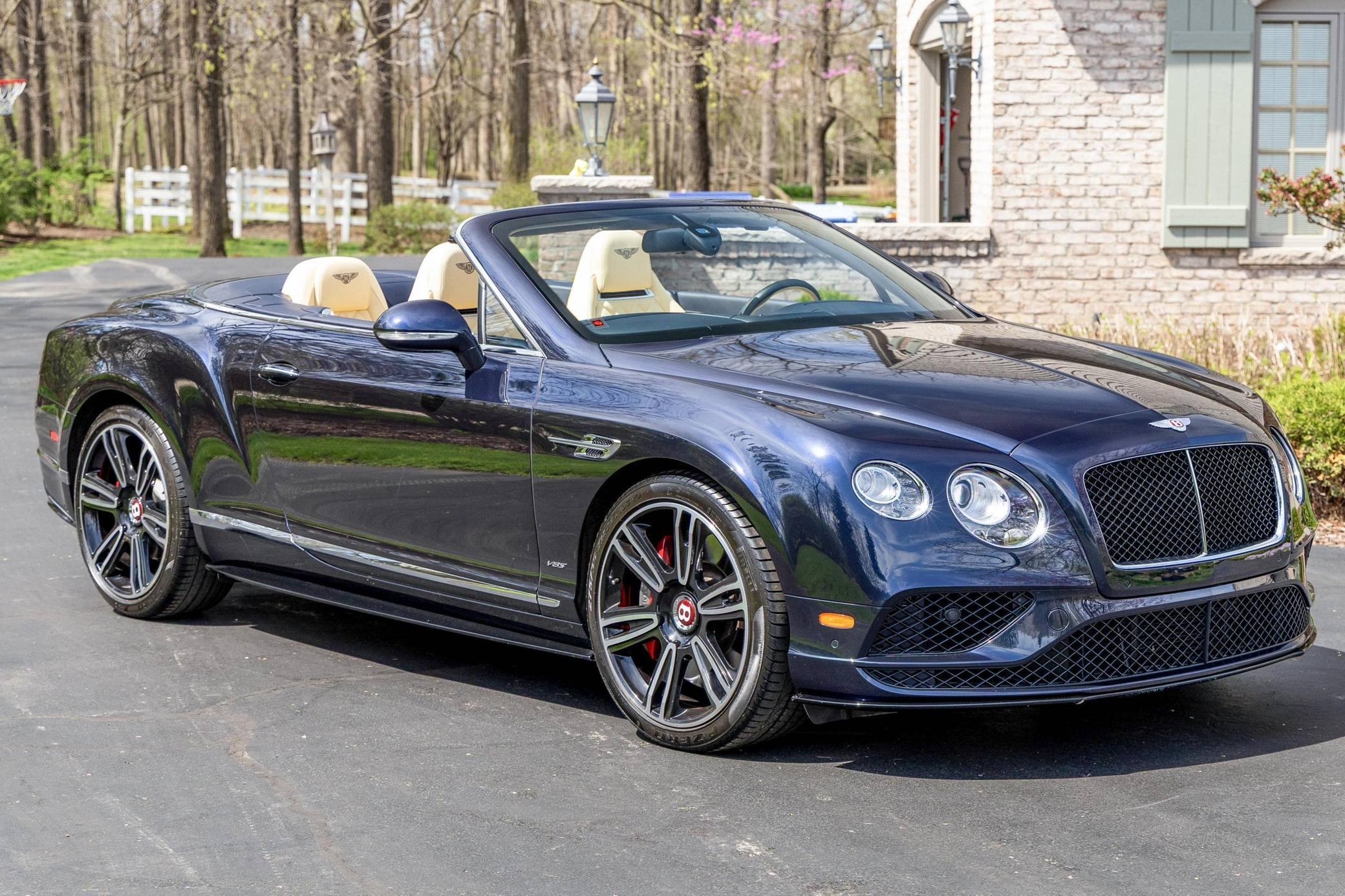 2016 Bentley Continental