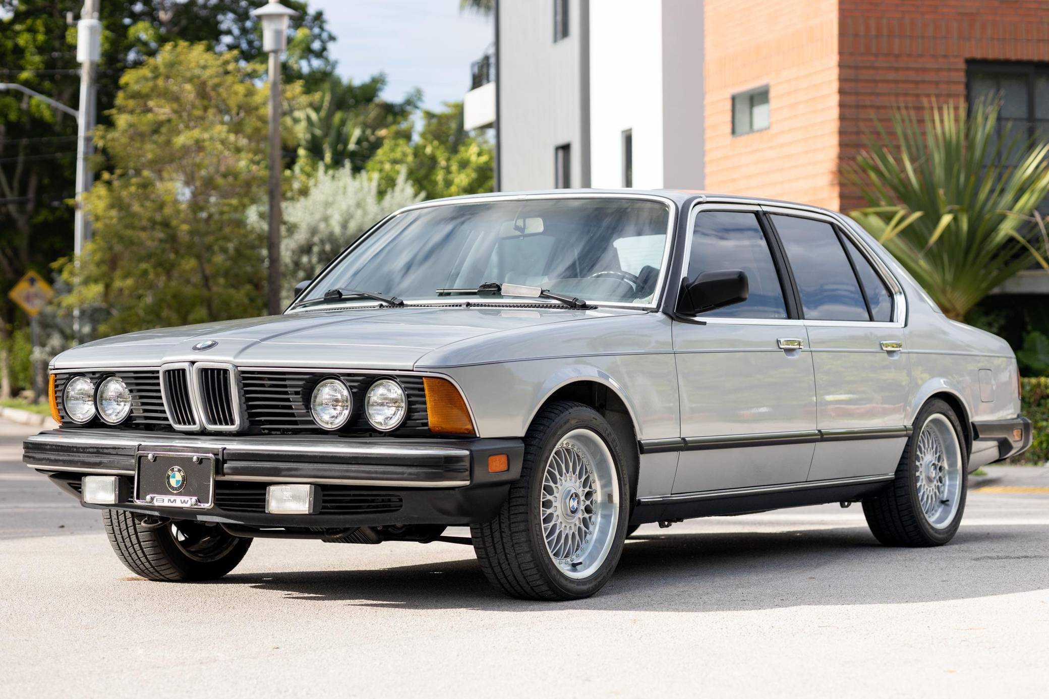 1986 BMW L7