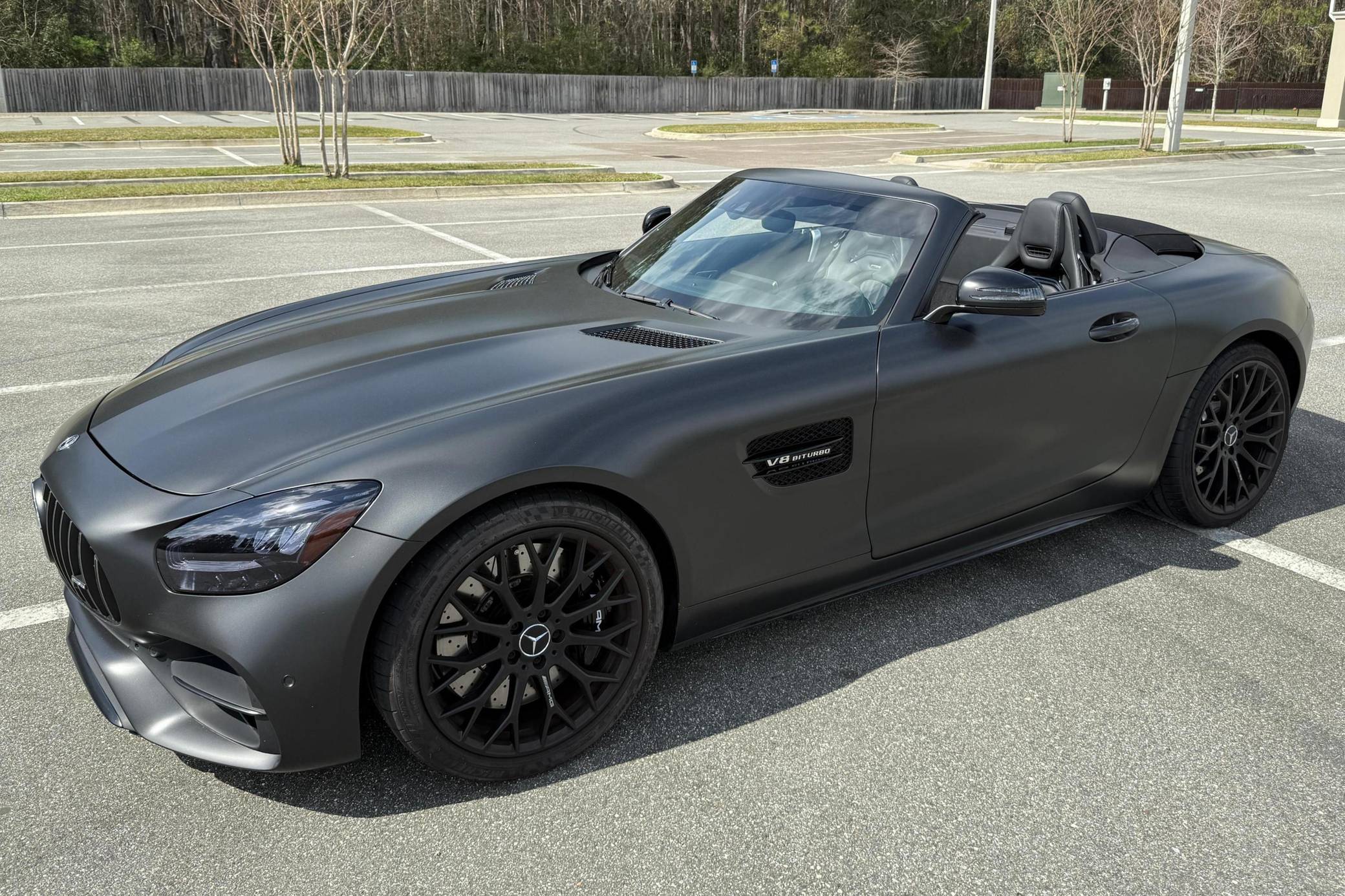 Merc 2021 Mercedes-AMG GT Roadster VIN: W1KYK8CA7MA042378 for