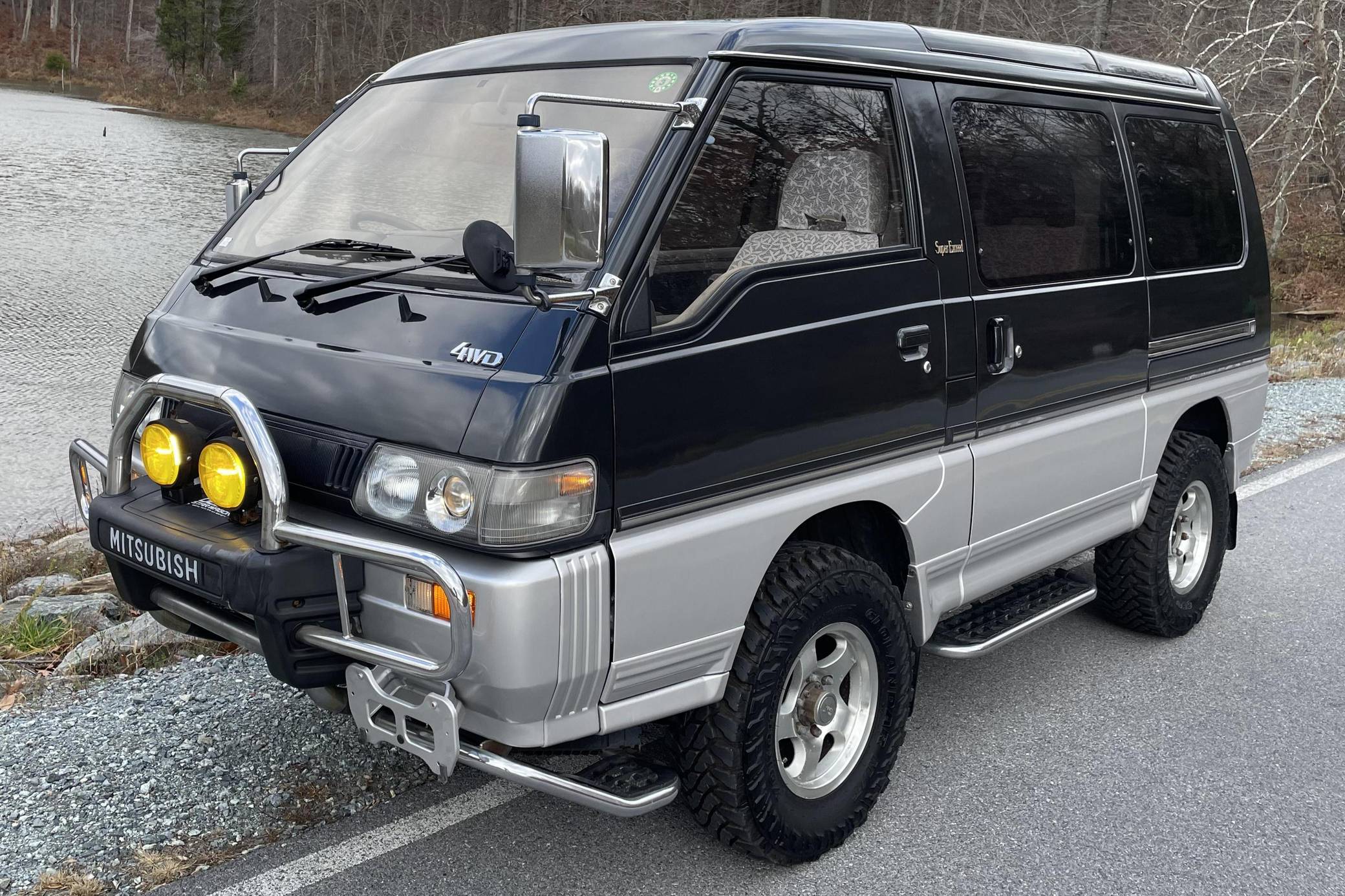 1993 Mitsubishi Delica Star Wagon Super Exceed 4WD