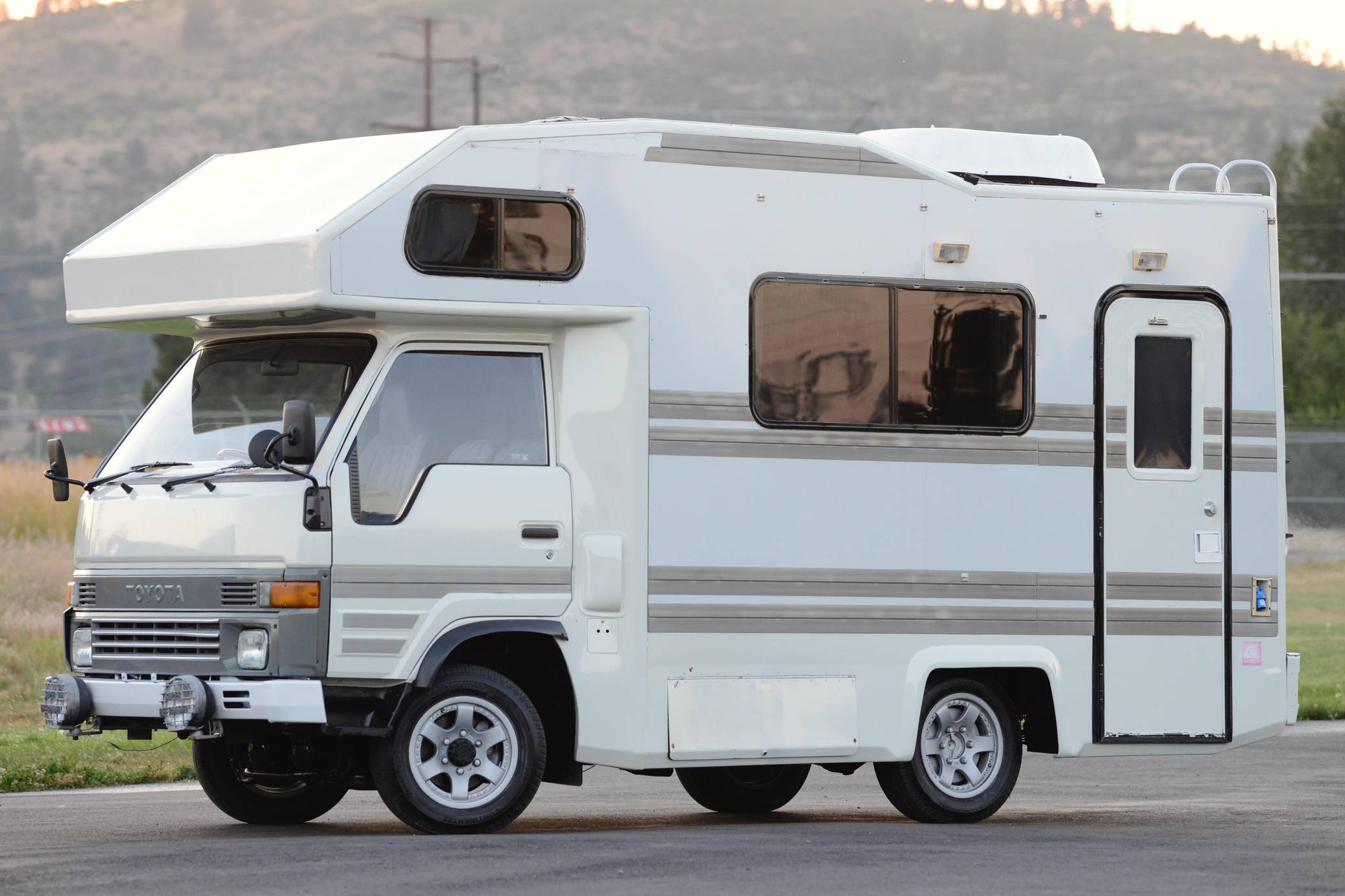 1987 toyota van clearance 4x4 for sale