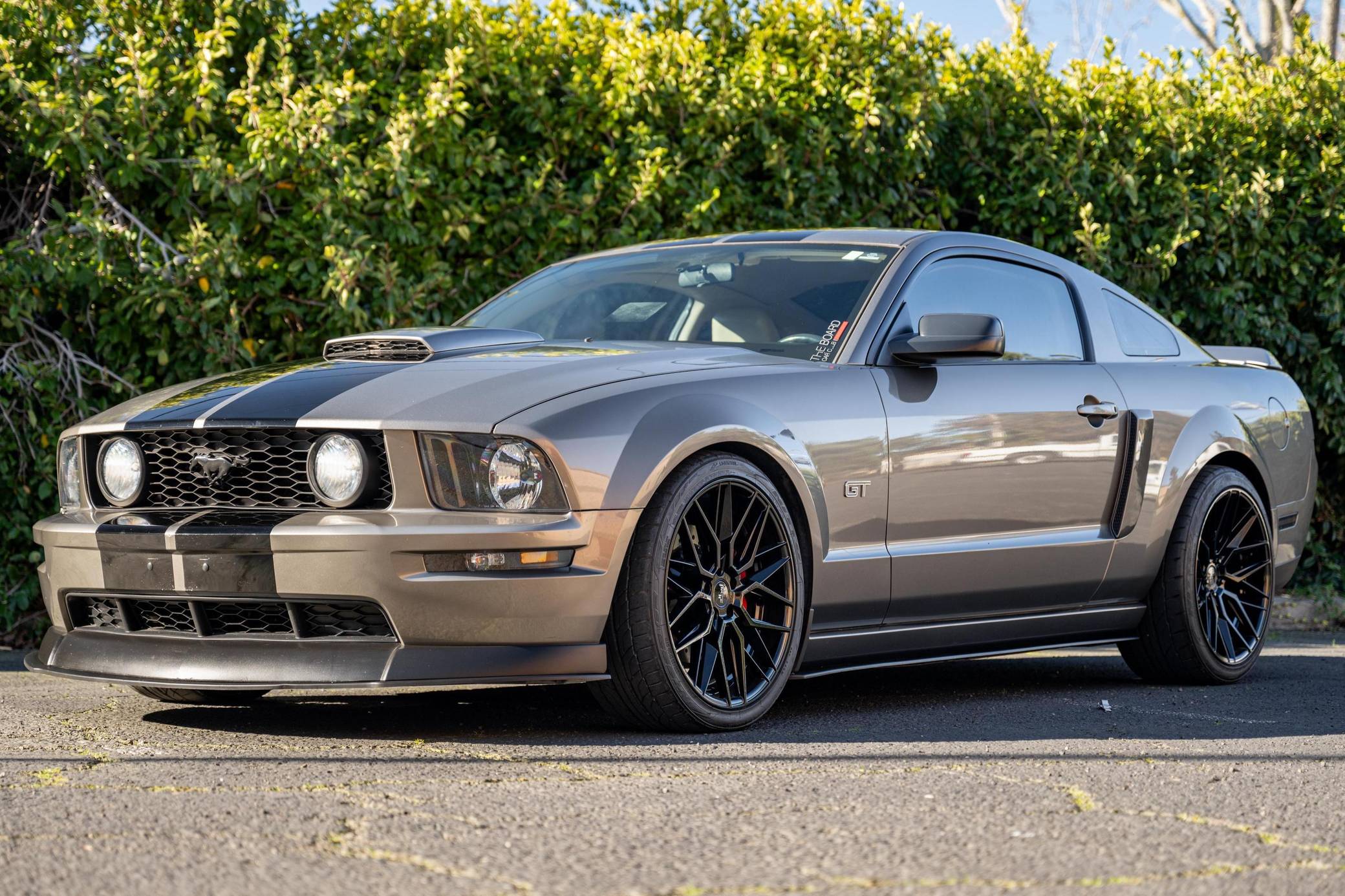 2005 Ford Mustang GT Coupe