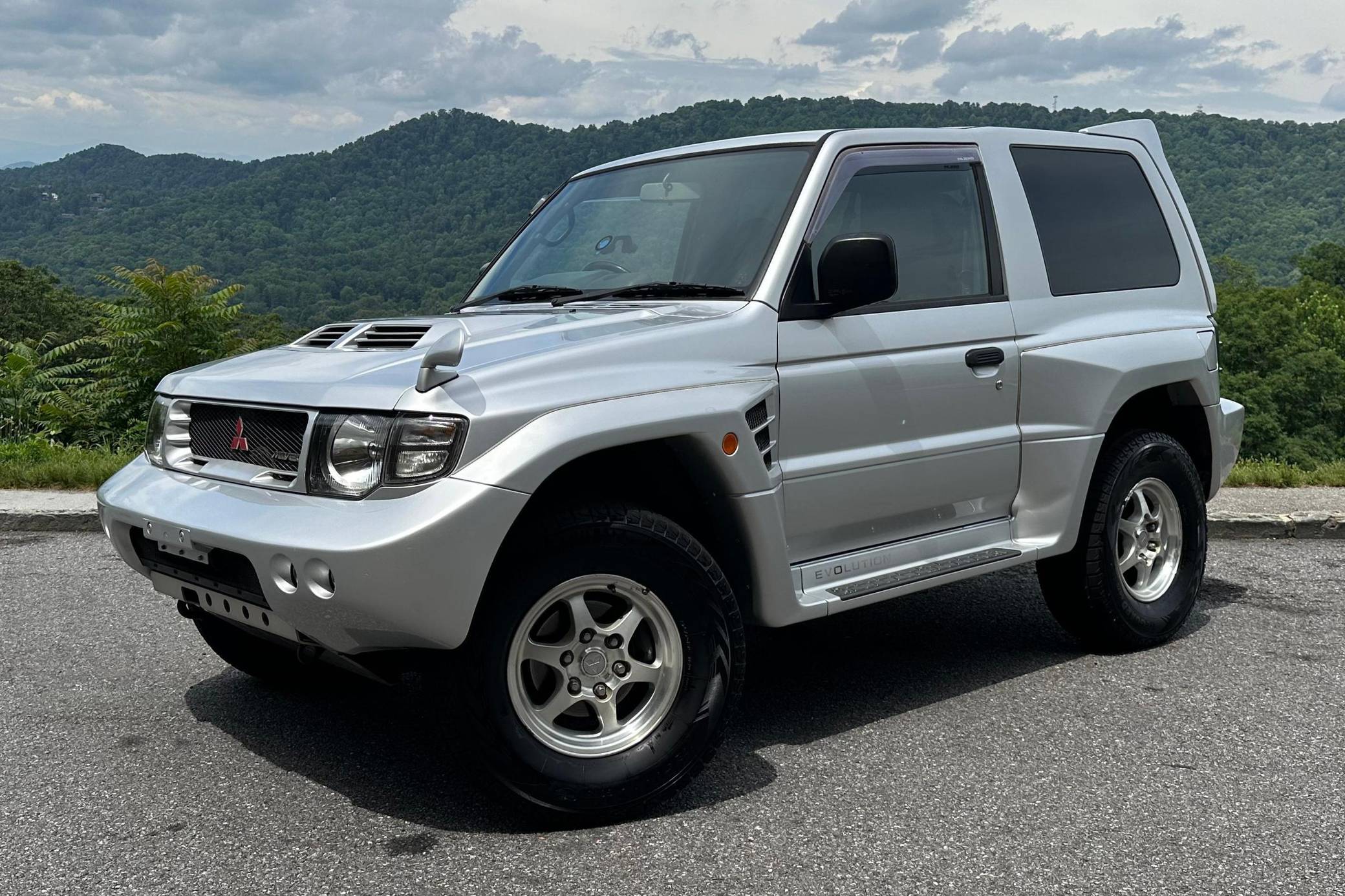 1997 Mitsubishi Pajero