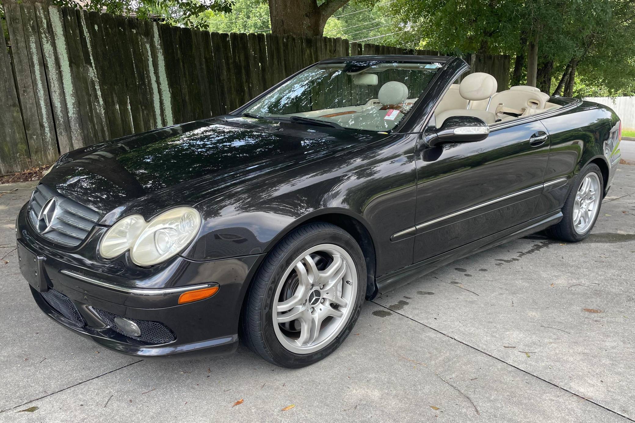 2004 Mercedes-Benz CLK-Class