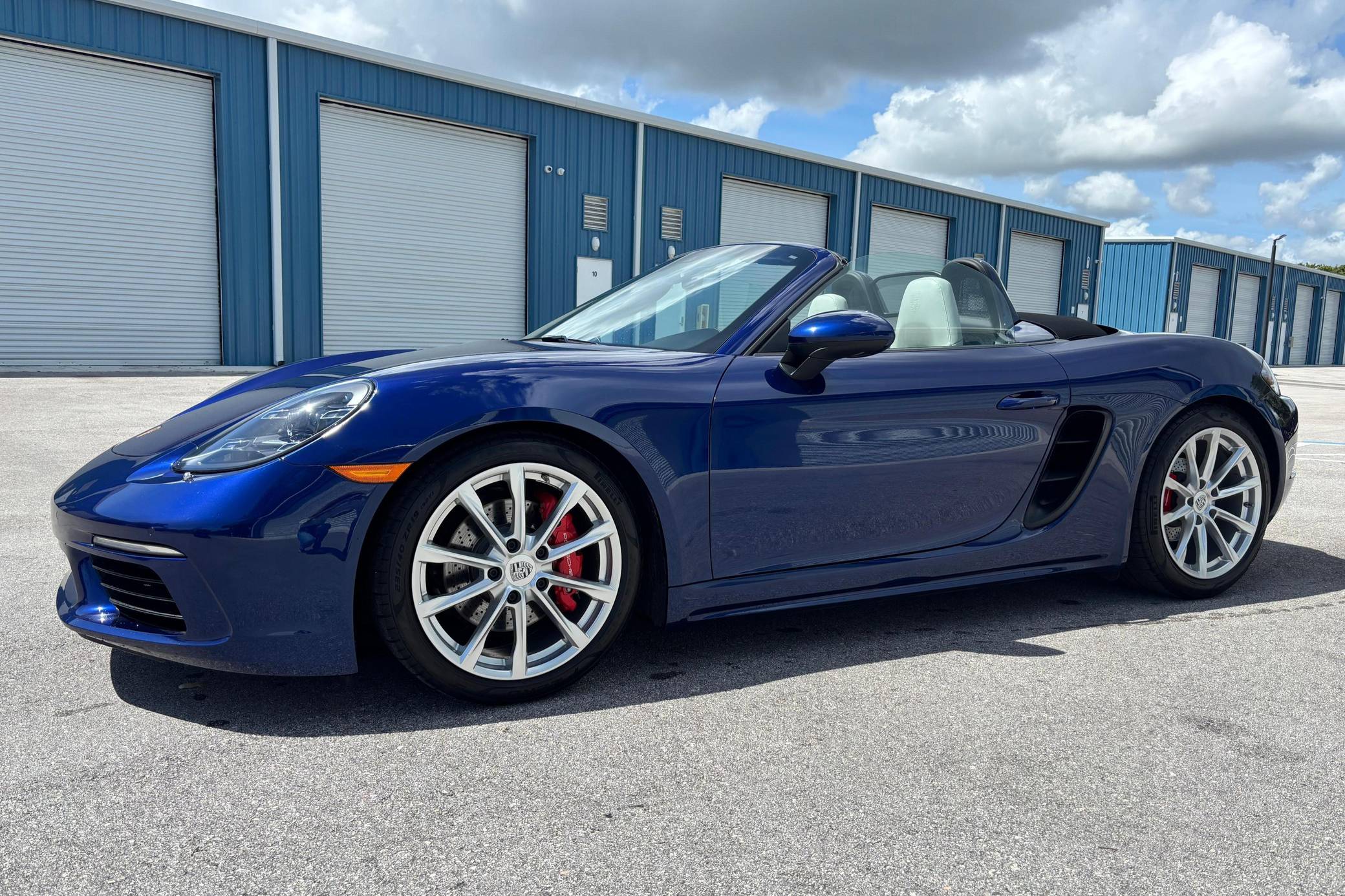 2022 Porsche 718 Boxster