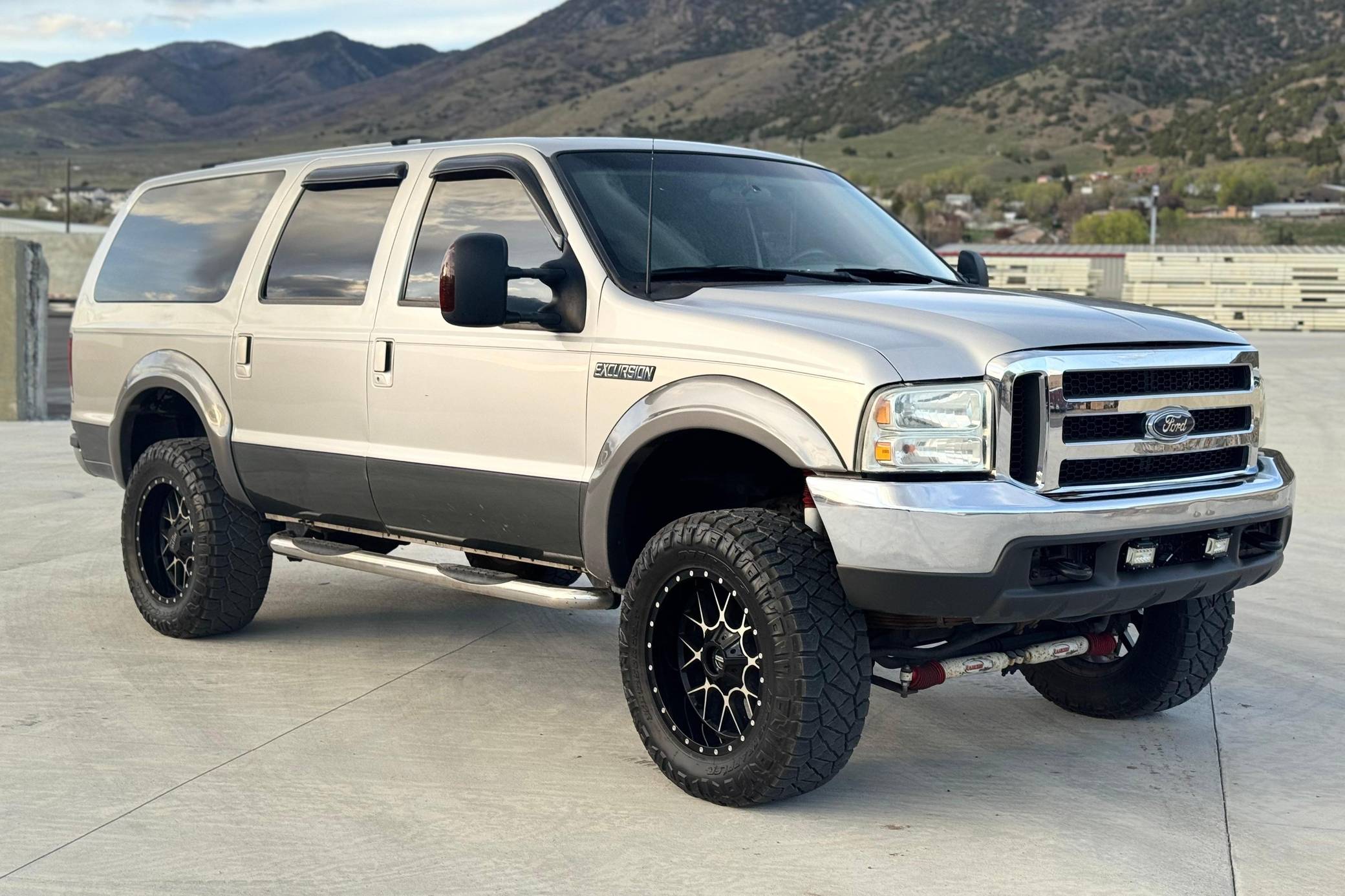 2002 Ford Excursion