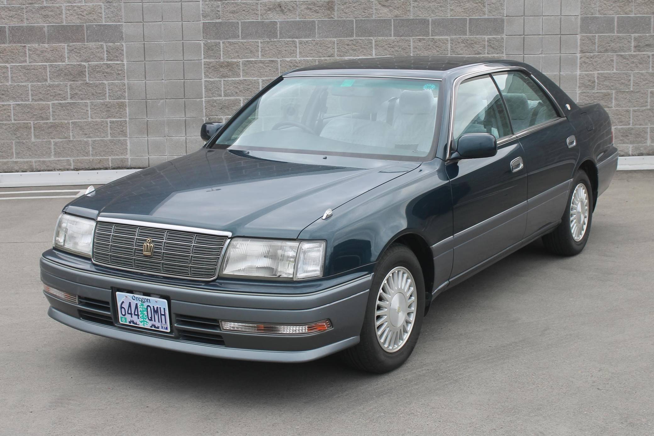 1996 Toyota Crown