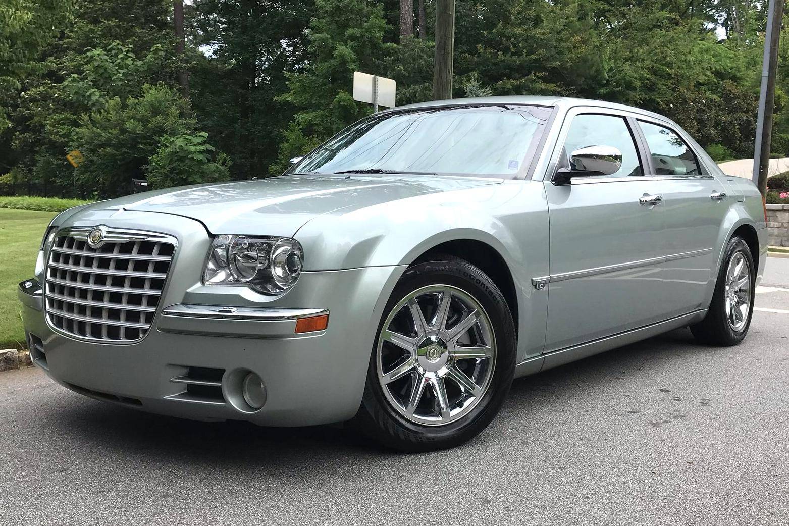 2005 chrysler 300c store performance package