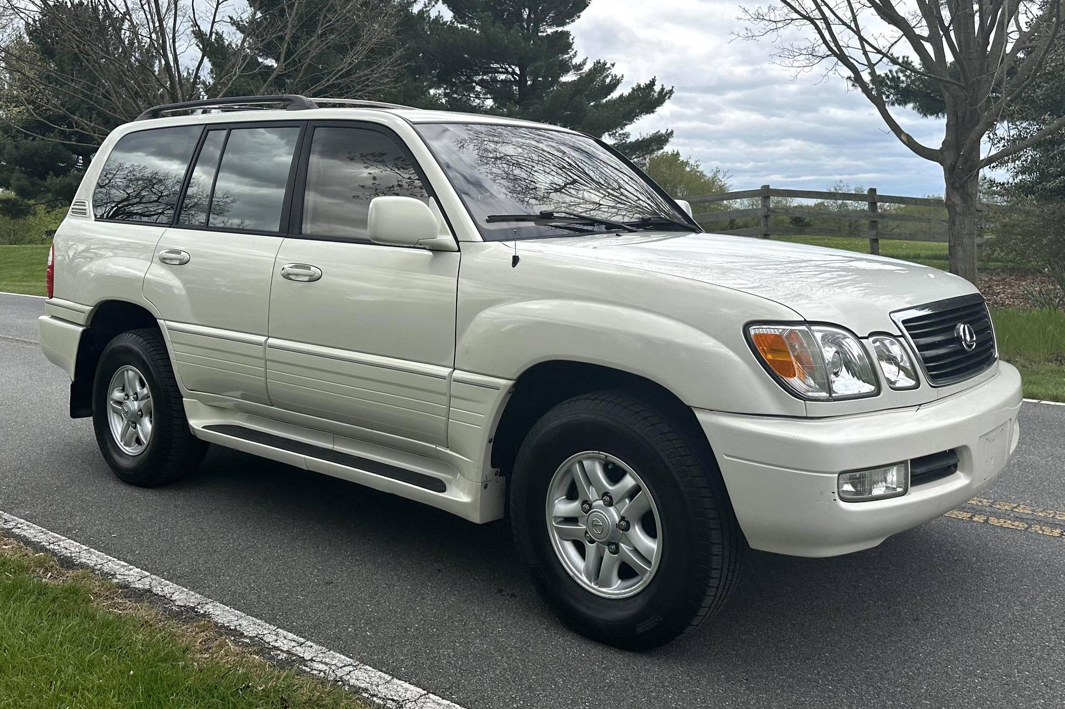 2000 Lexus LX 470