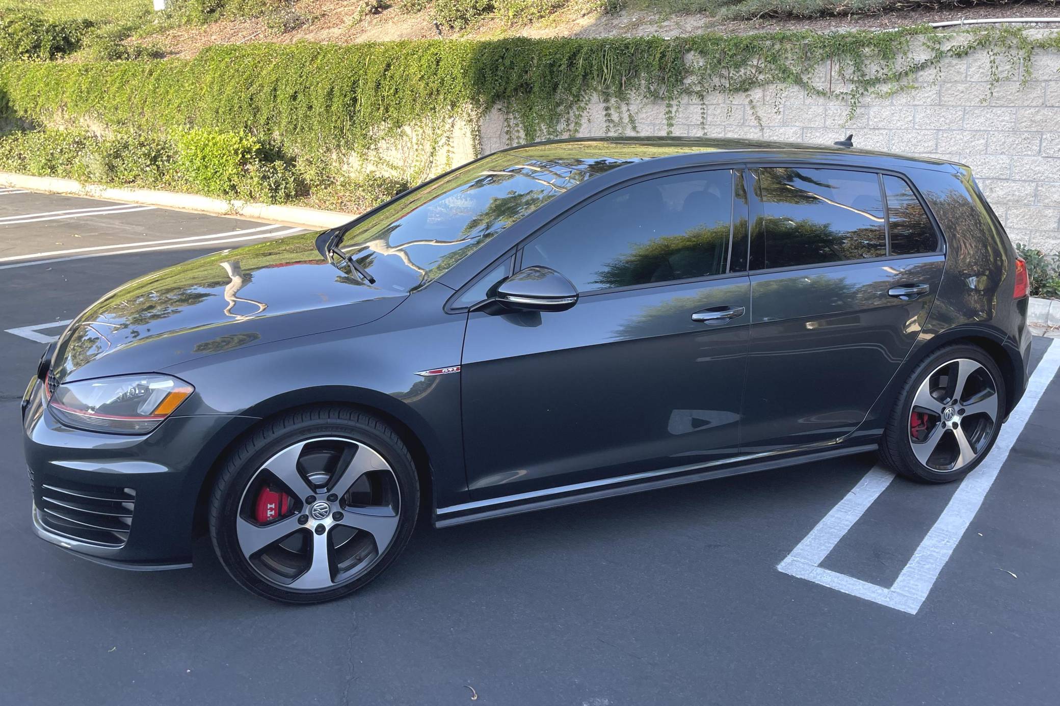 3VW447AU1HM020439