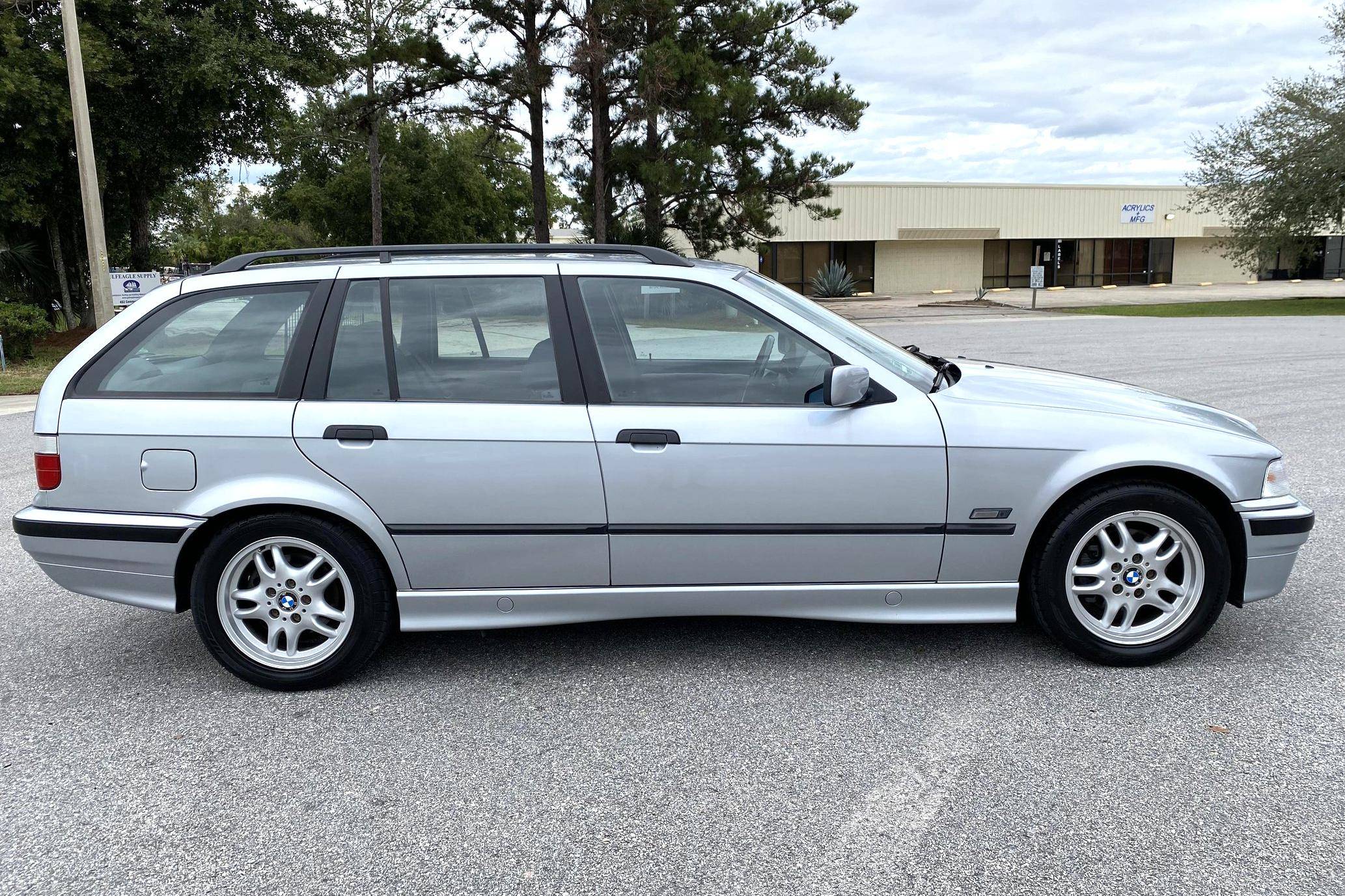 1996 BMW 323i Touring